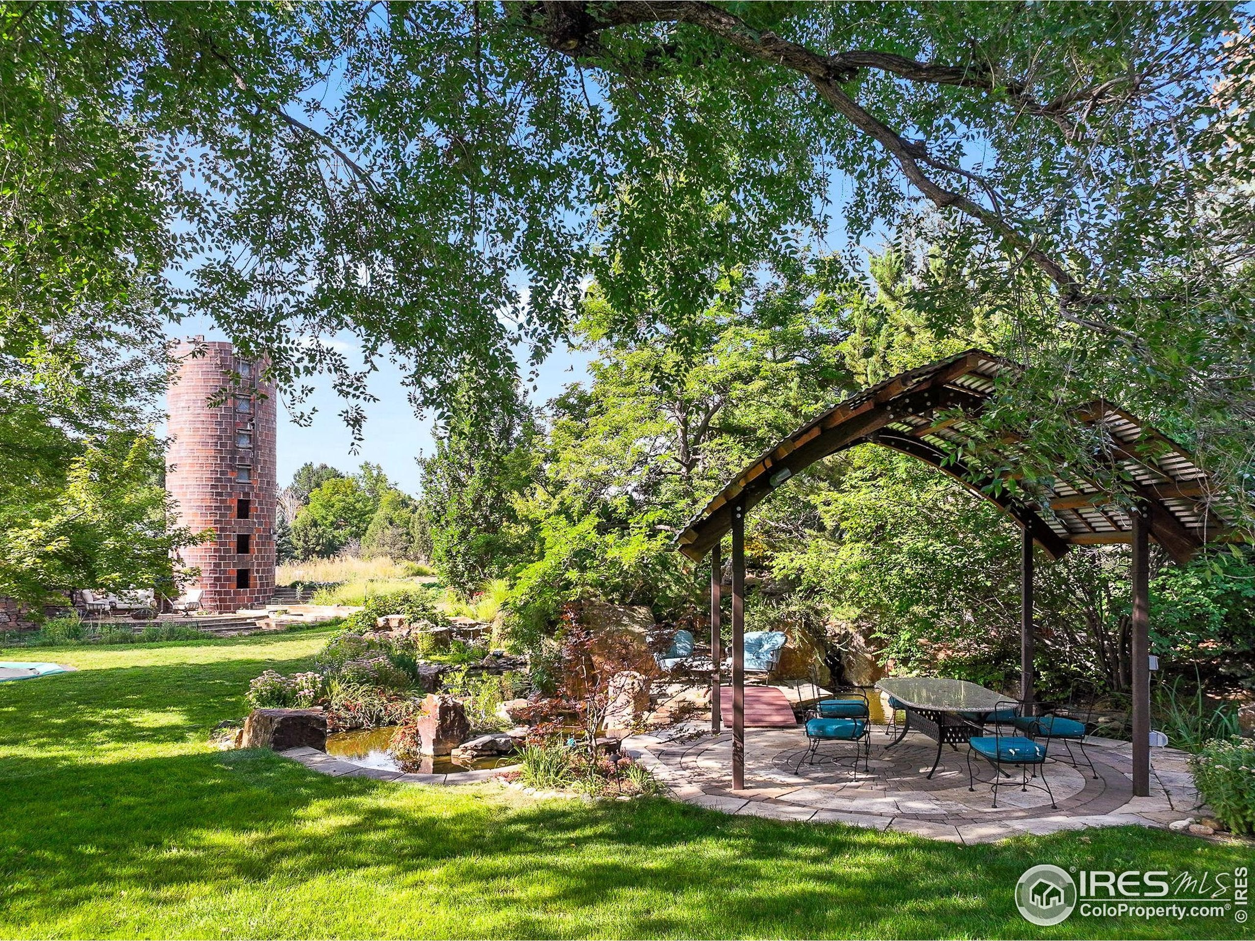 Louisville, Colorado, 80027, United States, 3 Bedrooms Bedrooms, ,3 BathroomsBathrooms,Residential,Pending,1997546