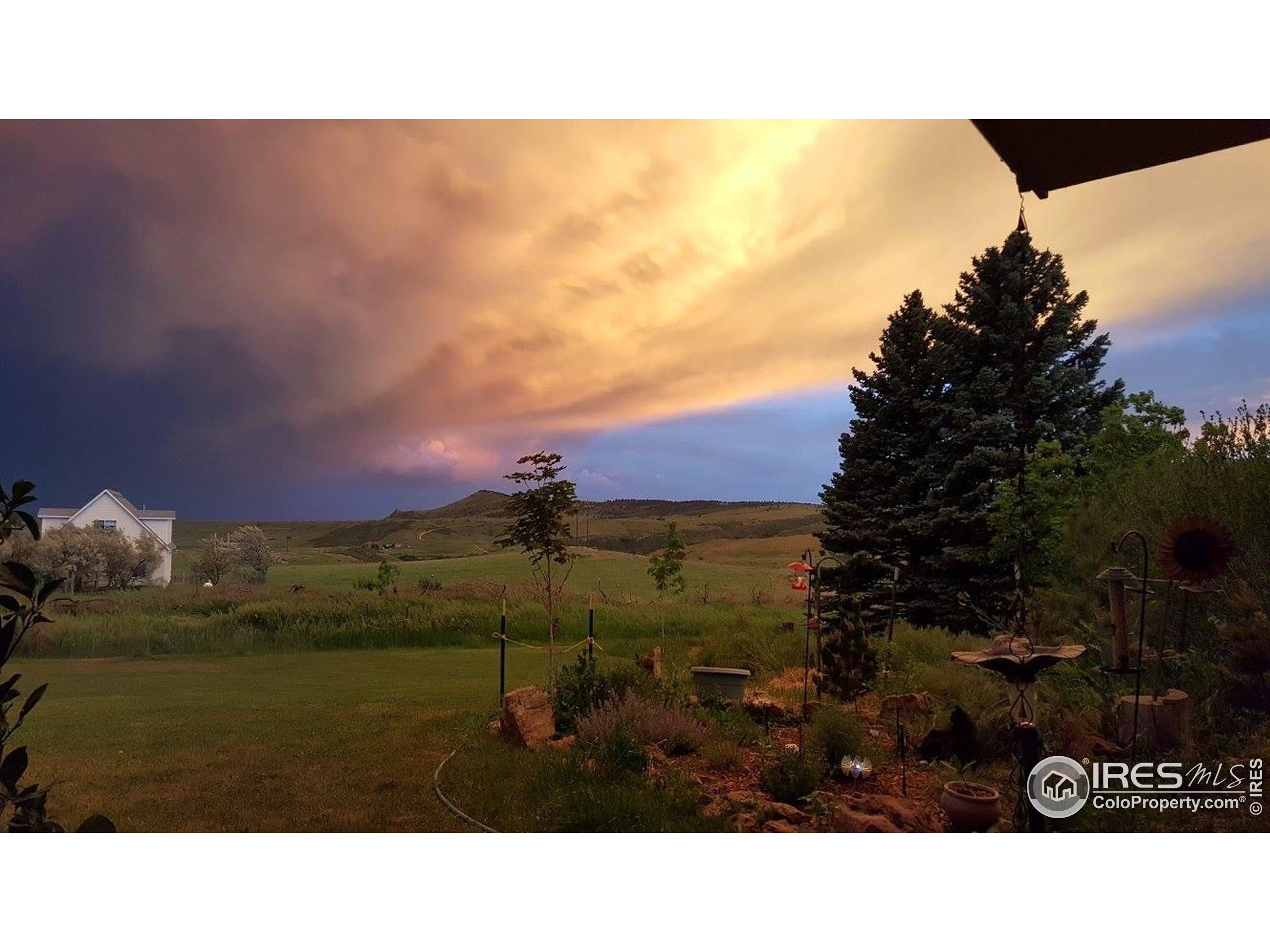 Berthoud, Colorado, 80513, United States, 5 Bedrooms Bedrooms, ,4 BathroomsBathrooms,Residential,Active,1914590