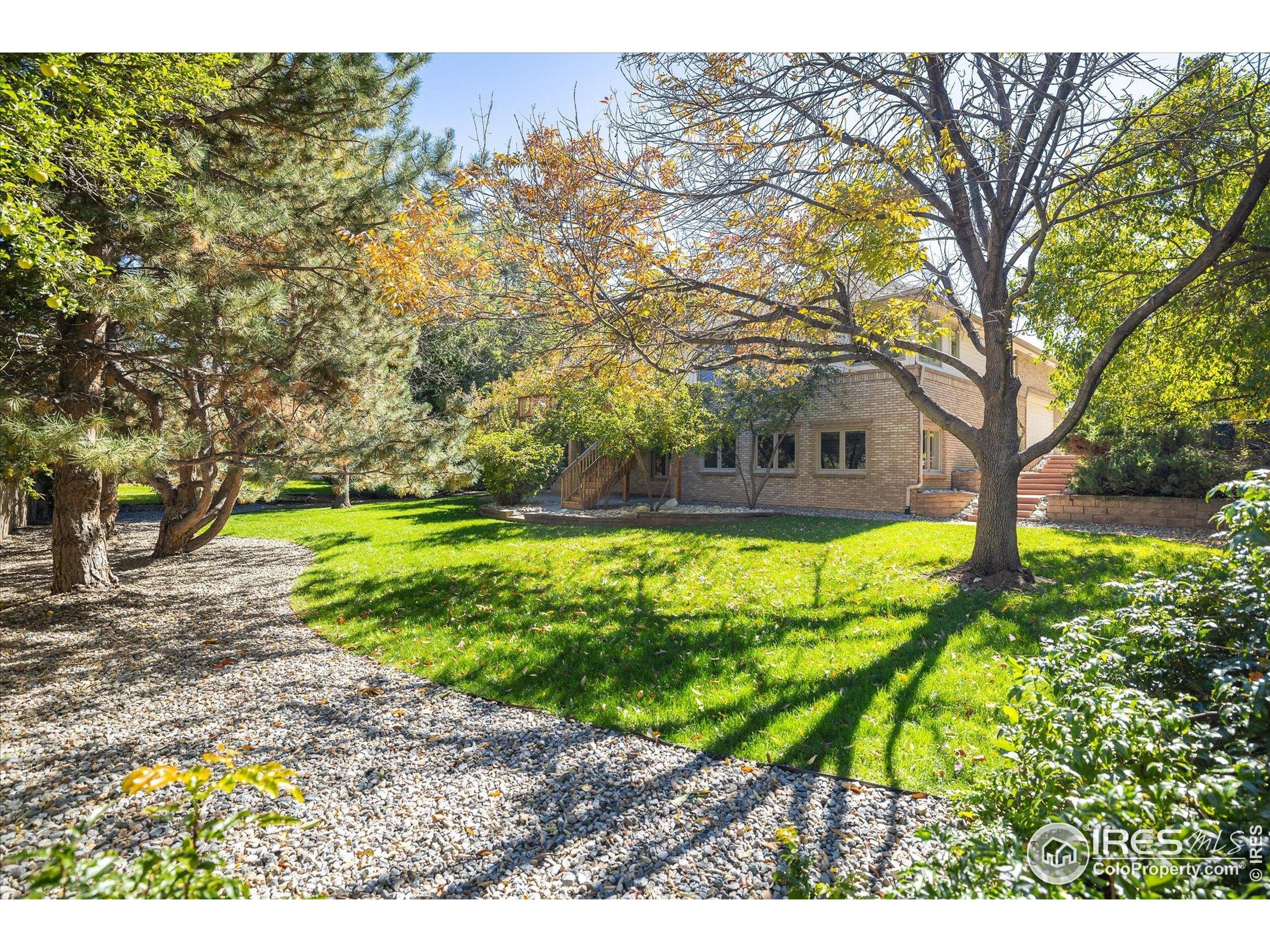 Lafayette, Colorado, 80026, United States, 4 Bedrooms Bedrooms, ,3 BathroomsBathrooms,Residential,Active,1959544