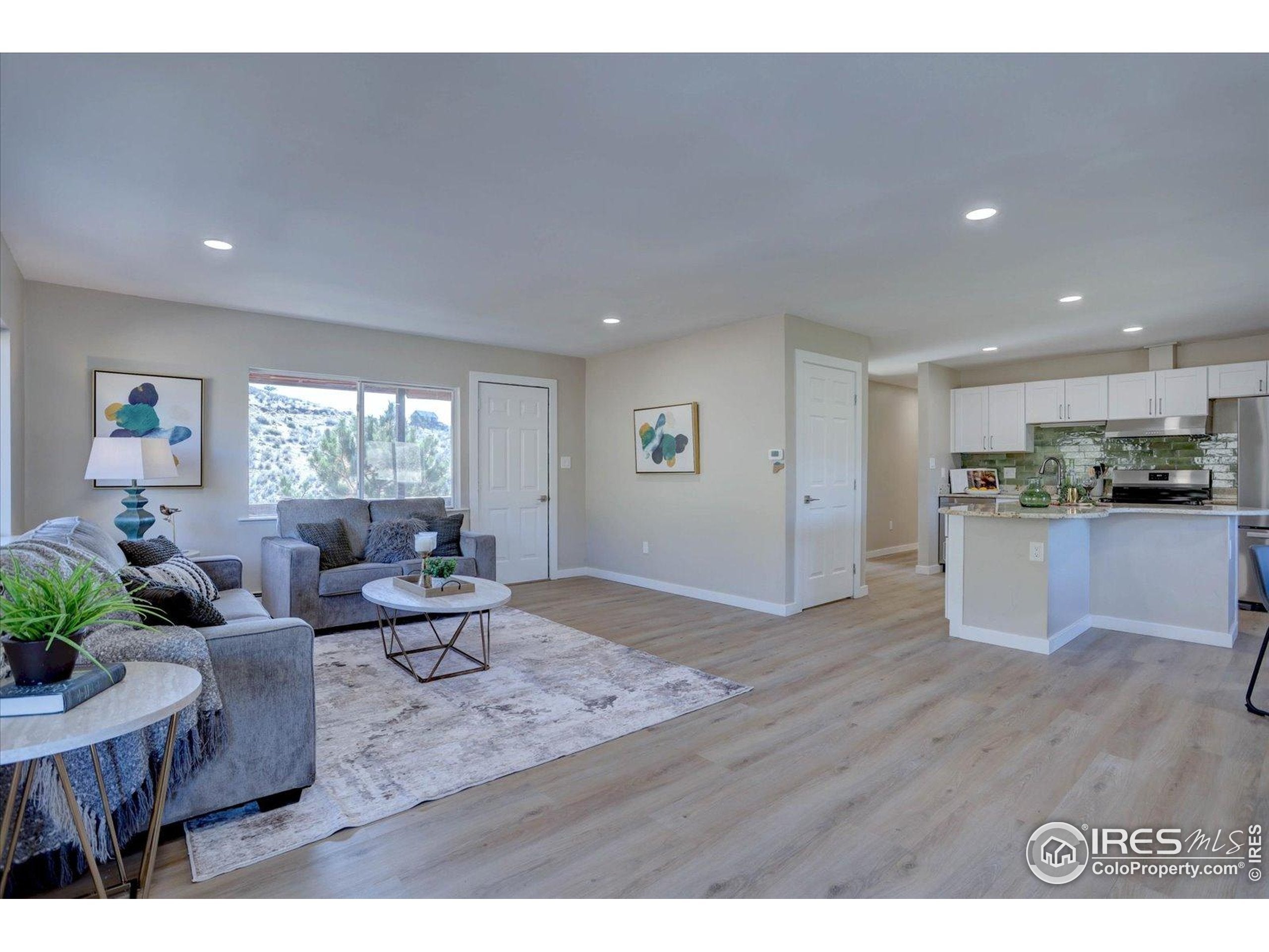 Lyons, Colorado, 80540, United States, 3 Bedrooms Bedrooms, ,2 BathroomsBathrooms,Residential,Active,1969834