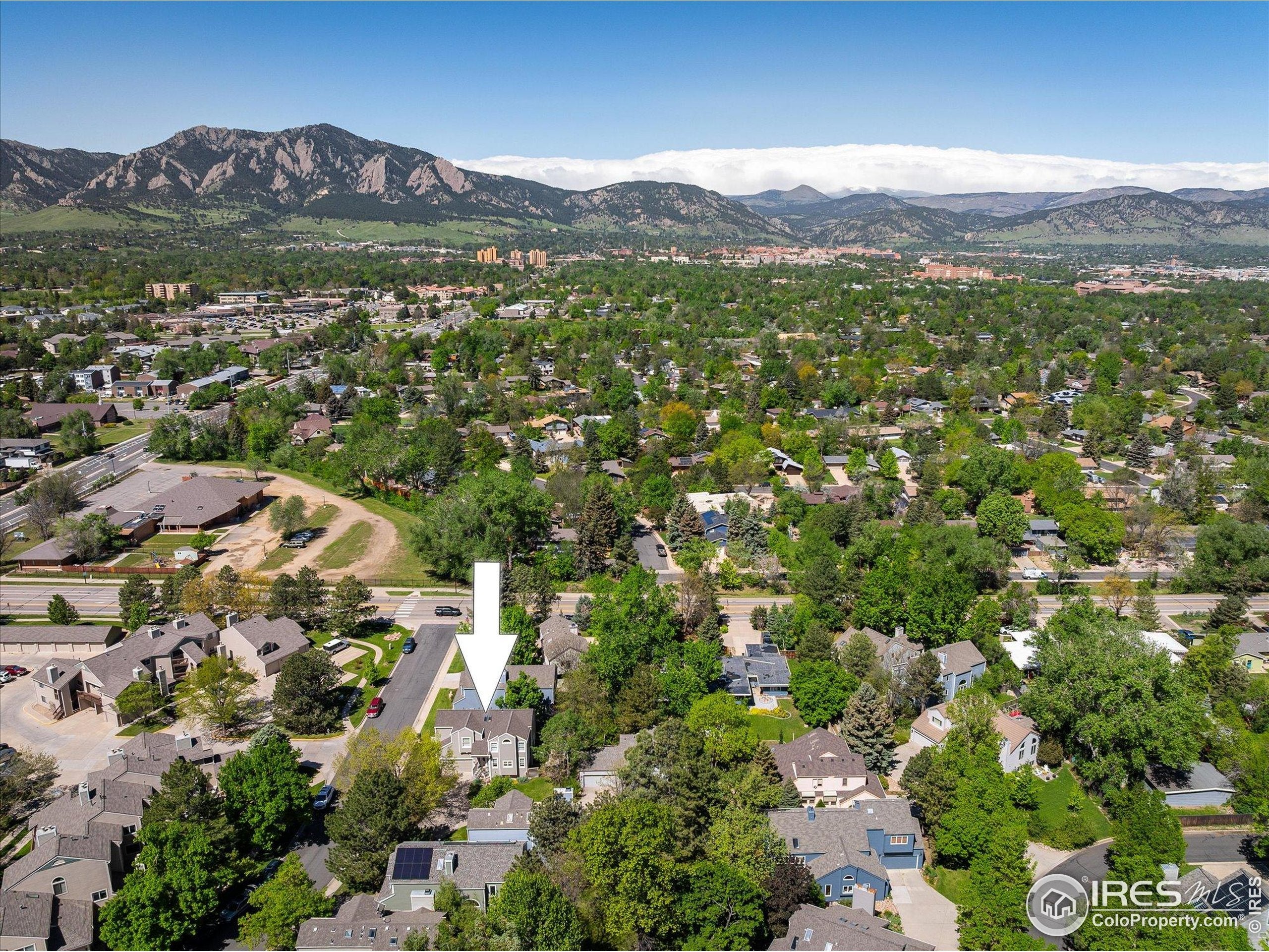 Boulder, Colorado, 80303, United States, 3 Bedrooms Bedrooms, ,4 BathroomsBathrooms,Residential,Active,1820373