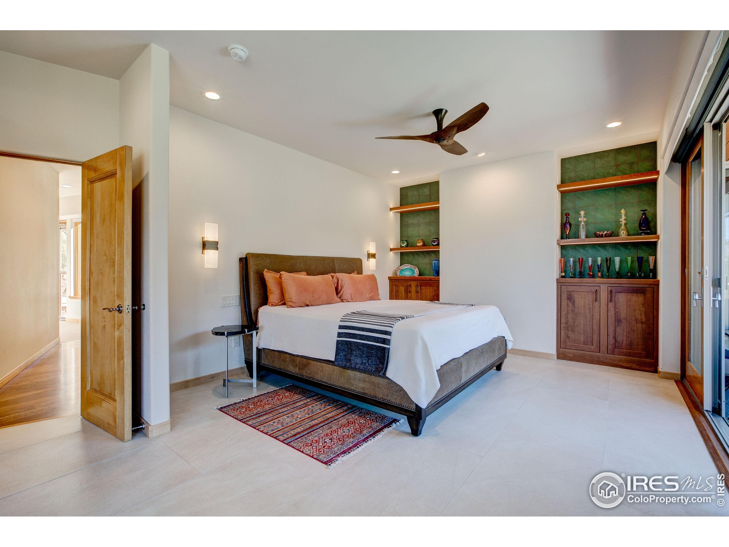 Estes Park, Colorado, 80517, United States, 6 Bedrooms Bedrooms, ,6 BathroomsBathrooms,Residential,Active,1952470