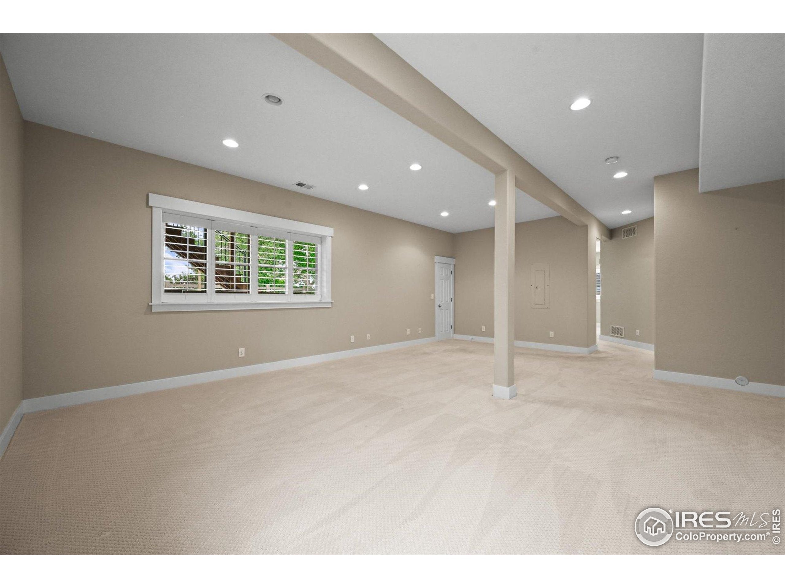 Lafayette, Colorado, 80026, United States, 4 Bedrooms Bedrooms, ,3 BathroomsBathrooms,Residential,Active,1997558