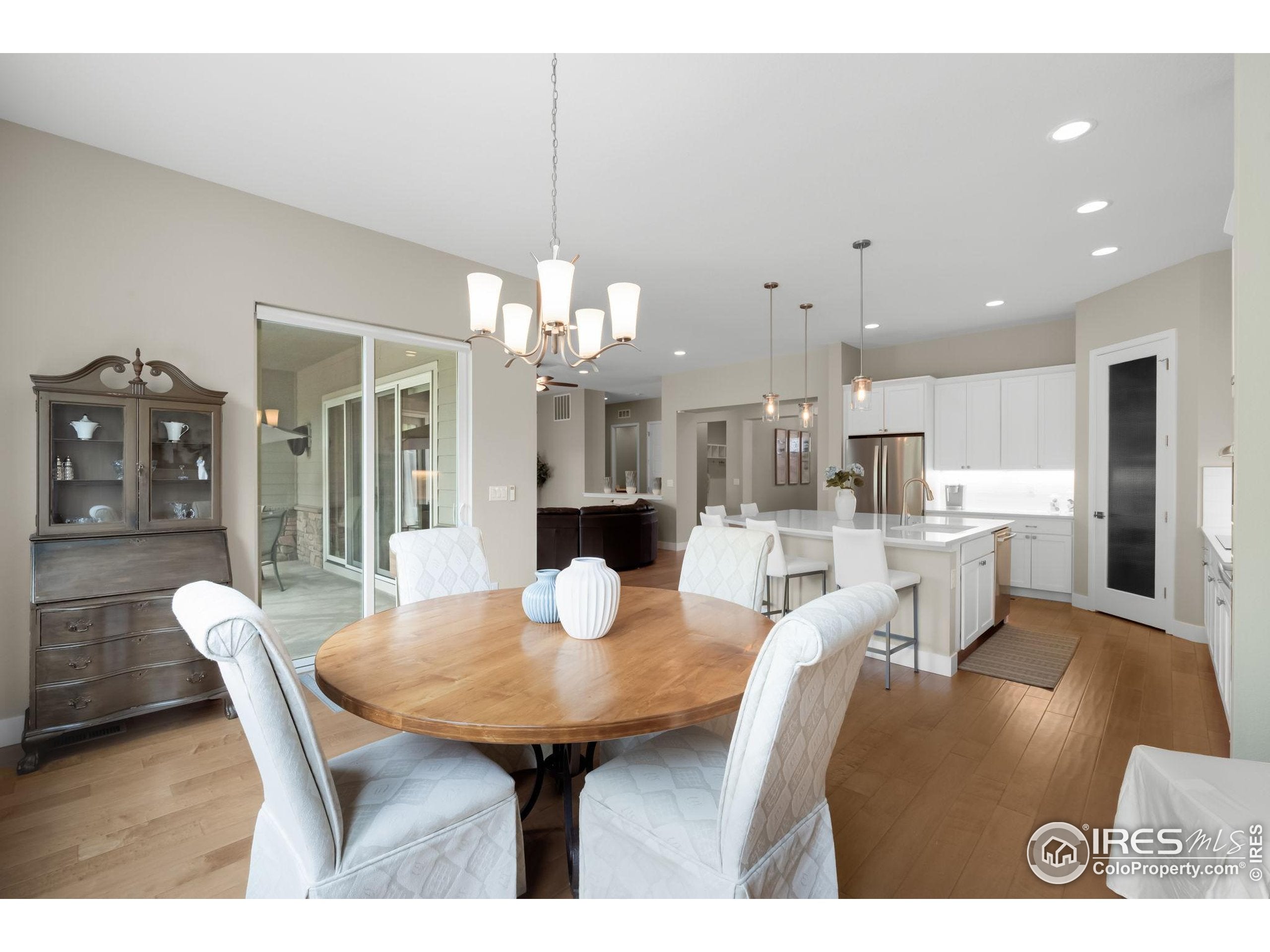 Golden, Colorado, 80403, United States, 5 Bedrooms Bedrooms, ,4 BathroomsBathrooms,Residential,Active,1945502