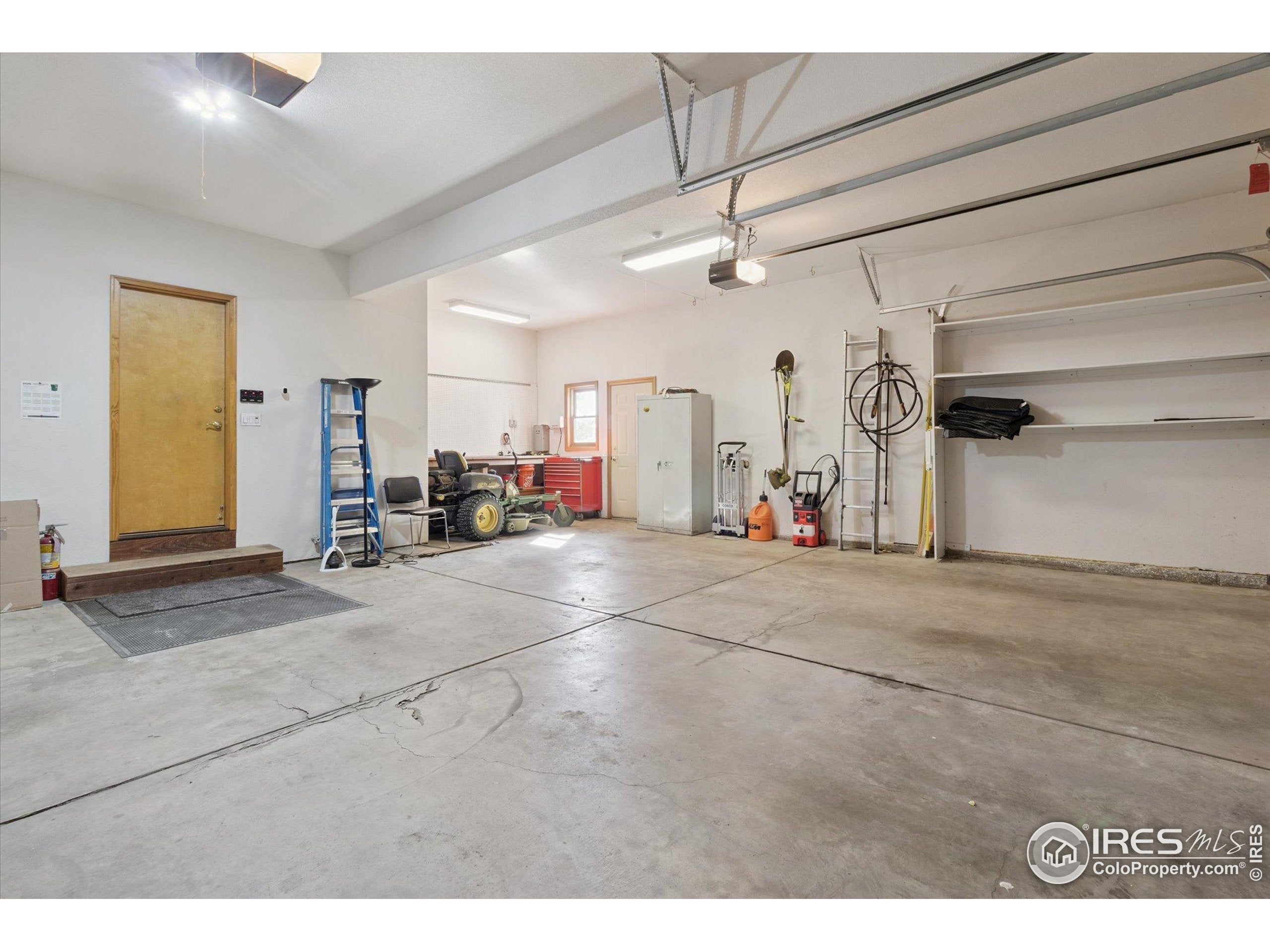 Brighton, Colorado, 80602, United States, 4 Bedrooms Bedrooms, ,4 BathroomsBathrooms,Residential,Active,1952465