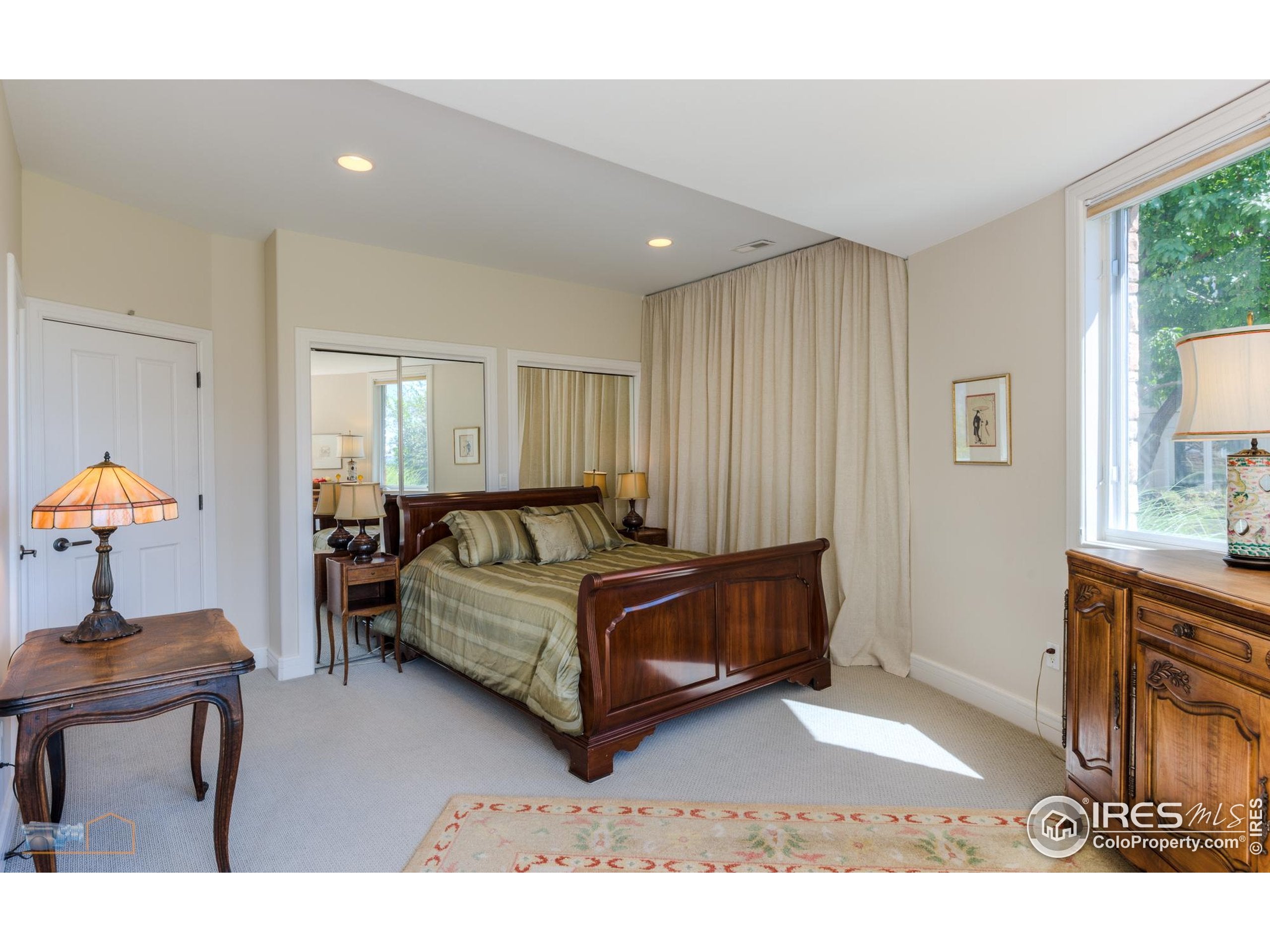 Boulder, Colorado, 80304, United States, 5 Bedrooms Bedrooms, ,7 BathroomsBathrooms,Residential,Active,1997581