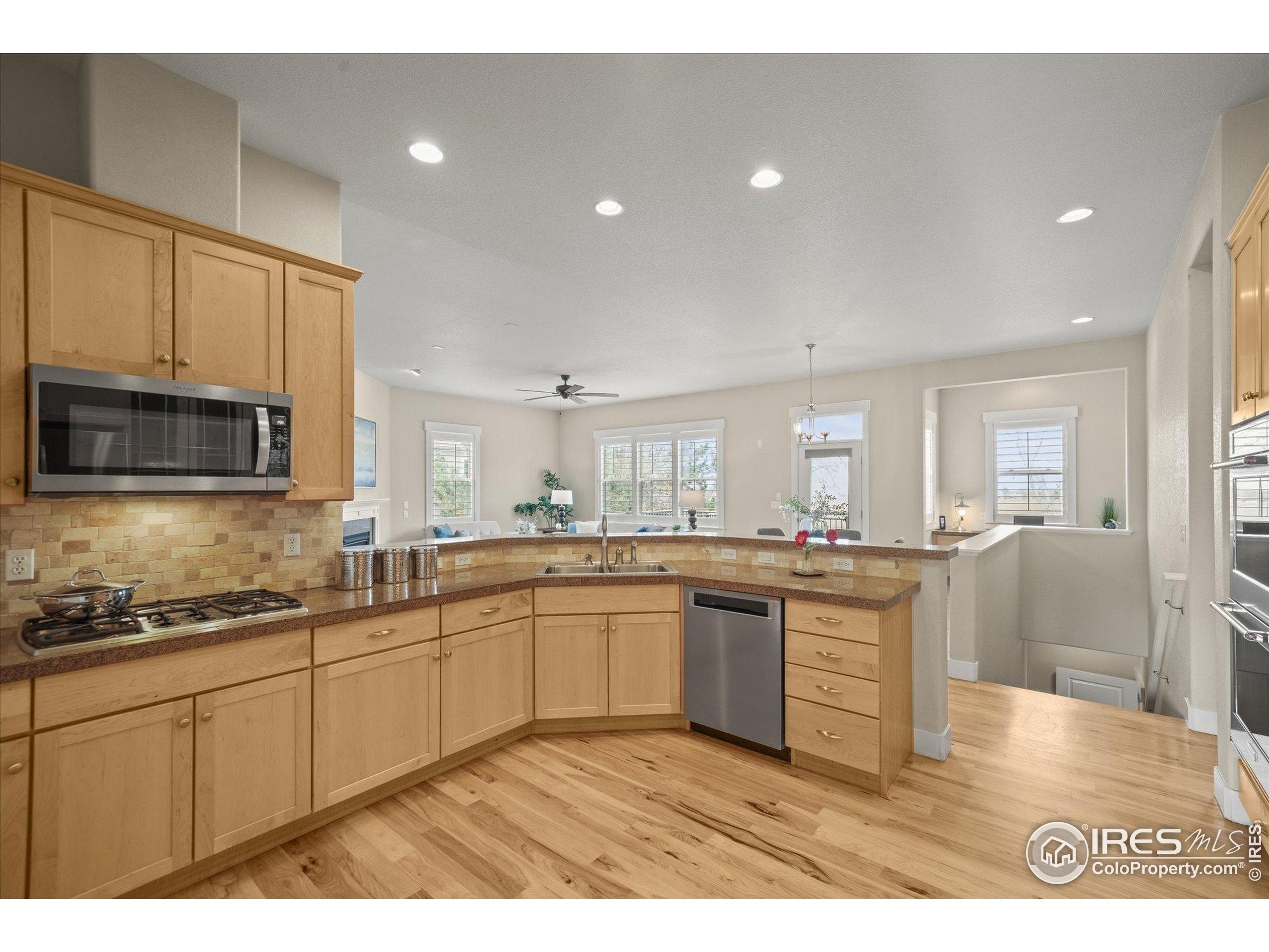 Lafayette, Colorado, 80026, United States, 4 Bedrooms Bedrooms, ,3 BathroomsBathrooms,Residential,Active,1997558