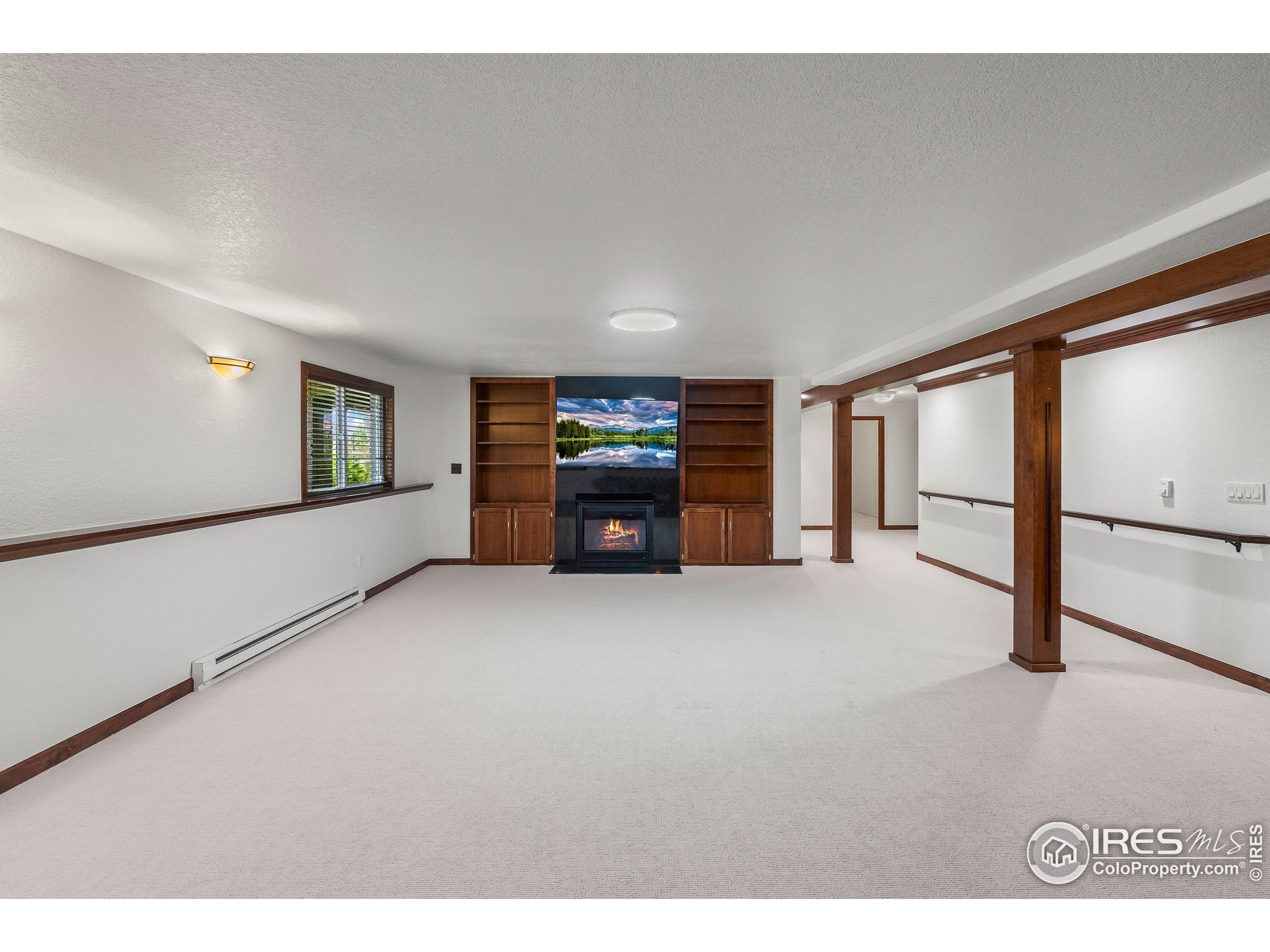 Loveland, Colorado, 80537, United States, 4 Bedrooms Bedrooms, ,3 BathroomsBathrooms,Residential,Active,1922280
