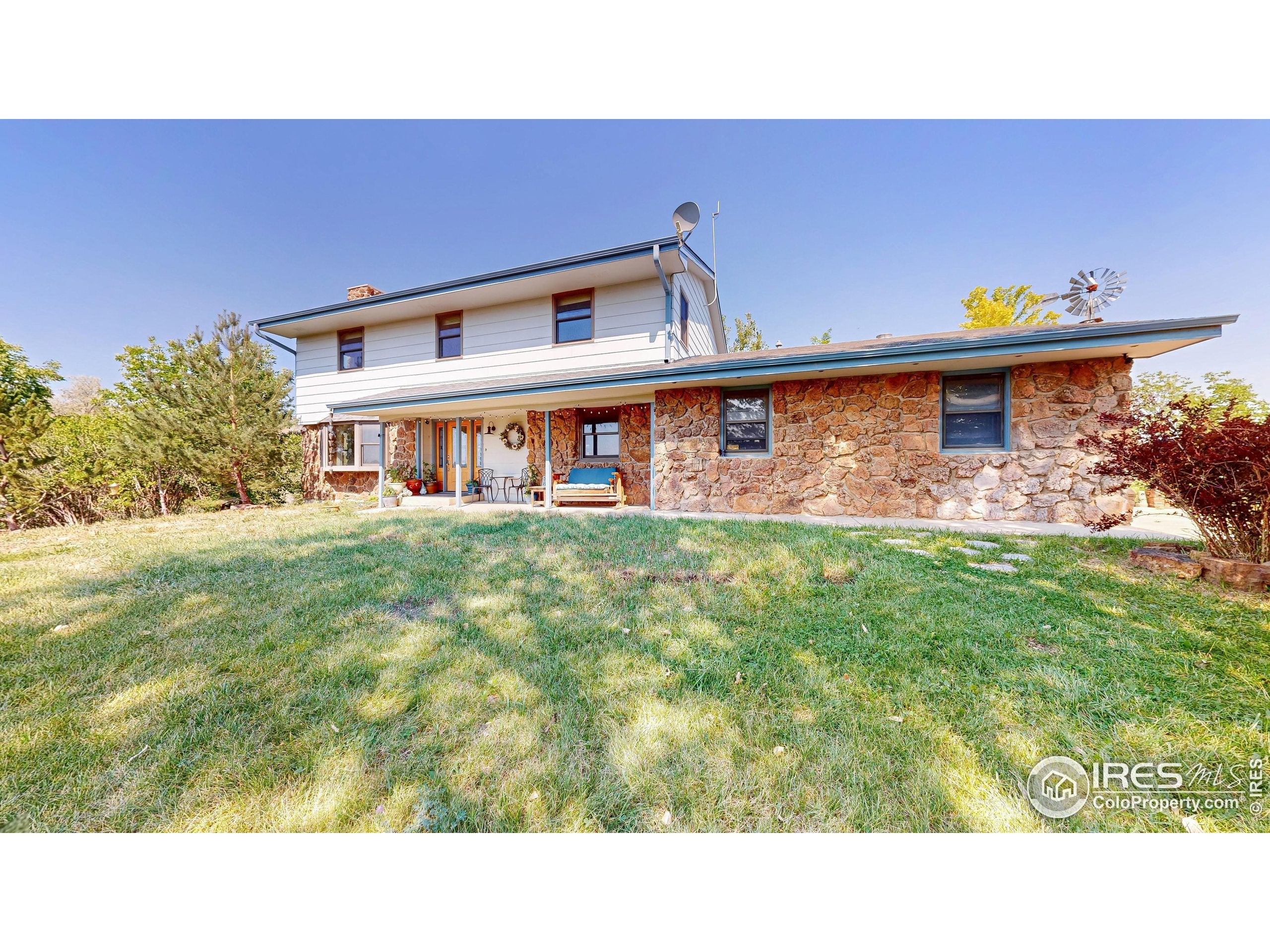 Berthoud, Colorado, 80513, United States, 5 Bedrooms Bedrooms, ,4 BathroomsBathrooms,Residential,Active,1914590