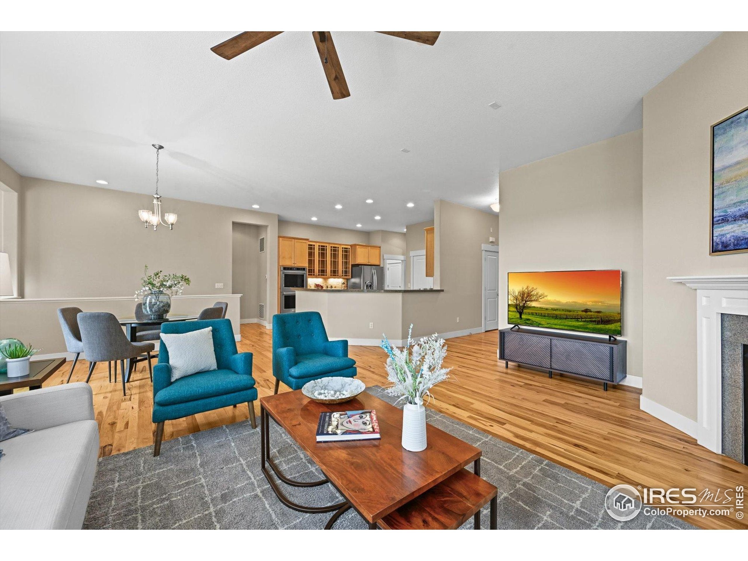 Lafayette, Colorado, 80026, United States, 4 Bedrooms Bedrooms, ,3 BathroomsBathrooms,Residential,Active,1997558