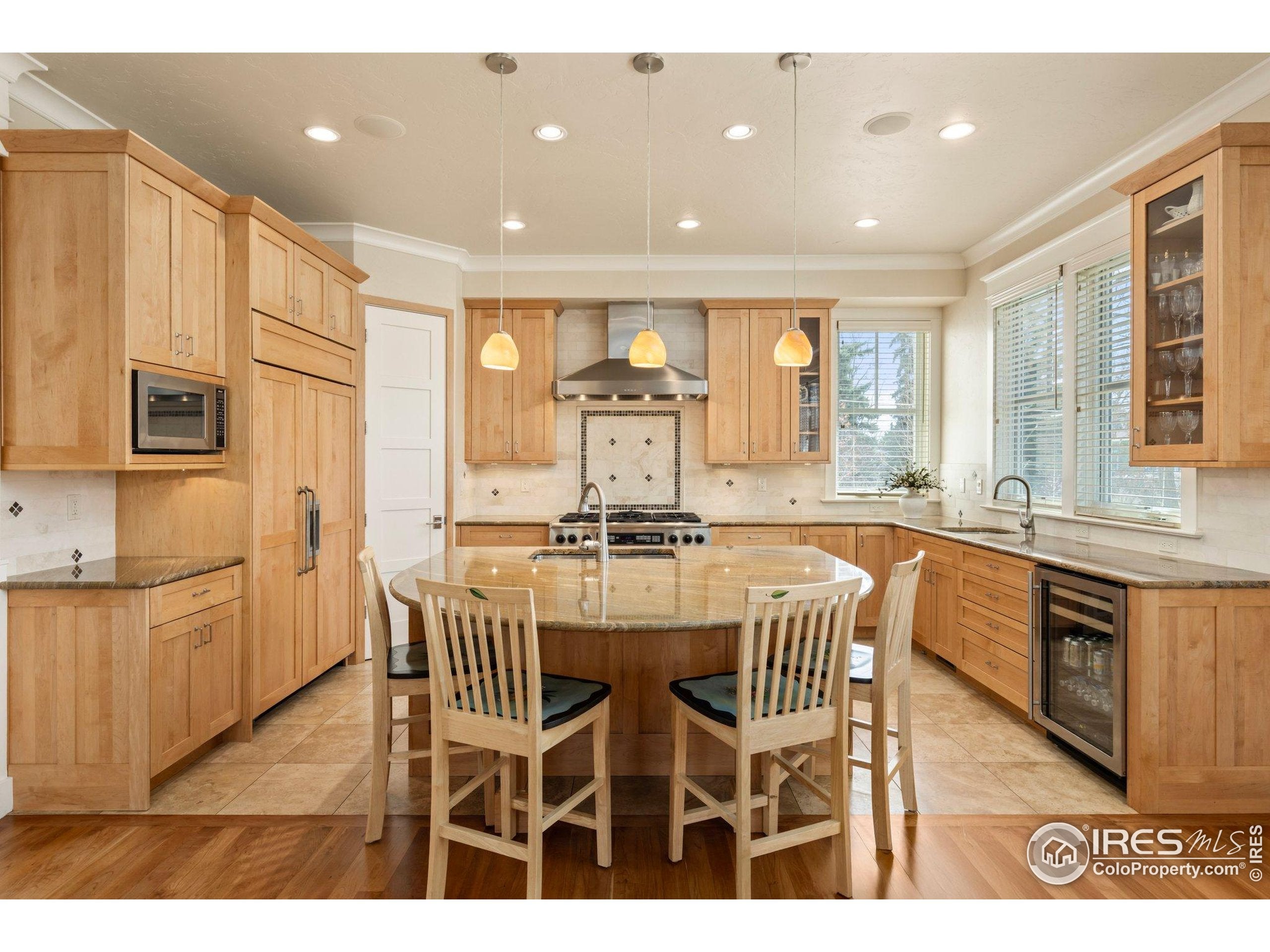 Louisville, Colorado, 80027, United States, 4 Bedrooms Bedrooms, ,5 BathroomsBathrooms,Residential,Active,1764452
