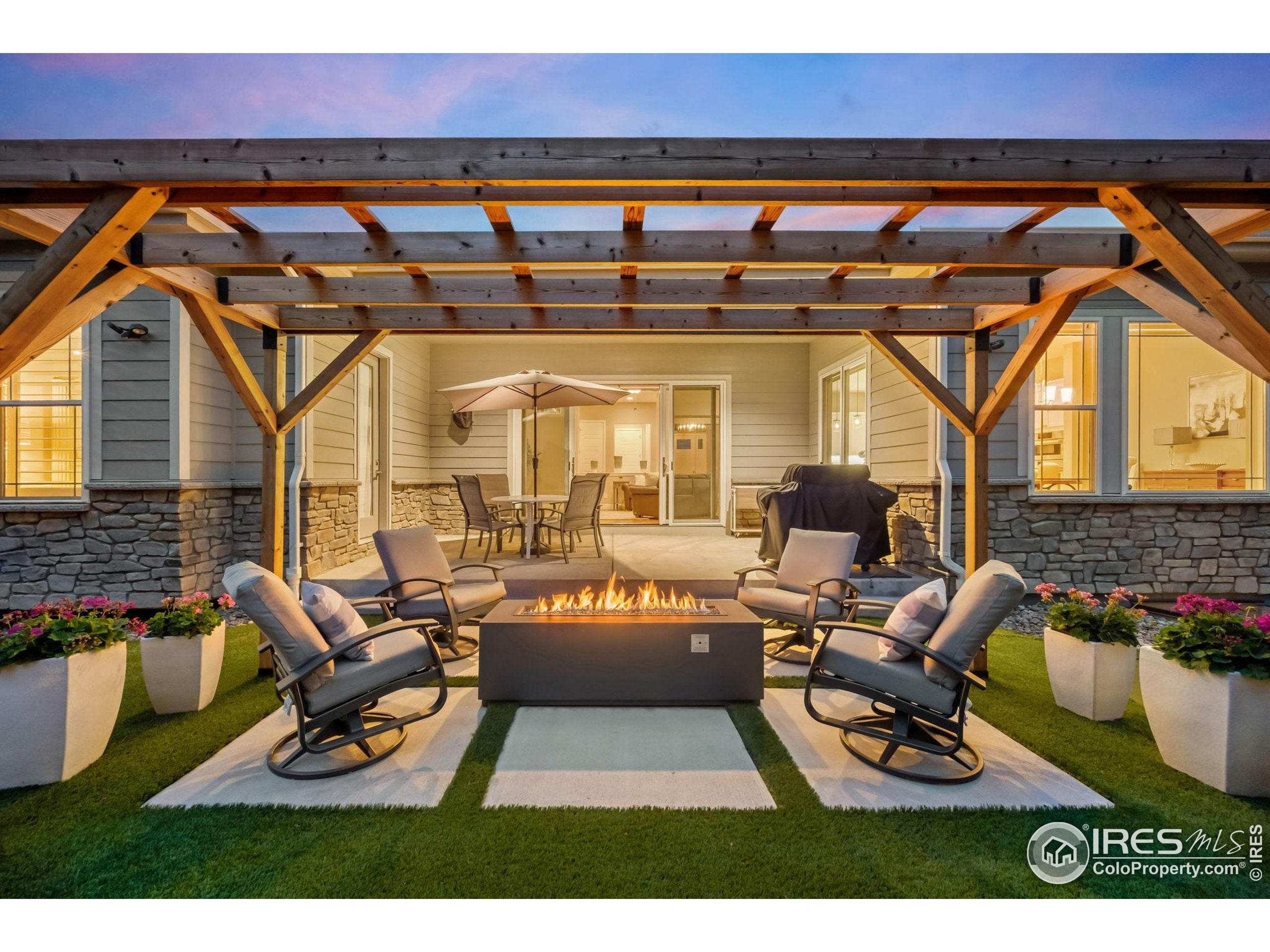 Golden, Colorado, 80403, United States, 5 Bedrooms Bedrooms, ,4 BathroomsBathrooms,Residential,Active,1945502