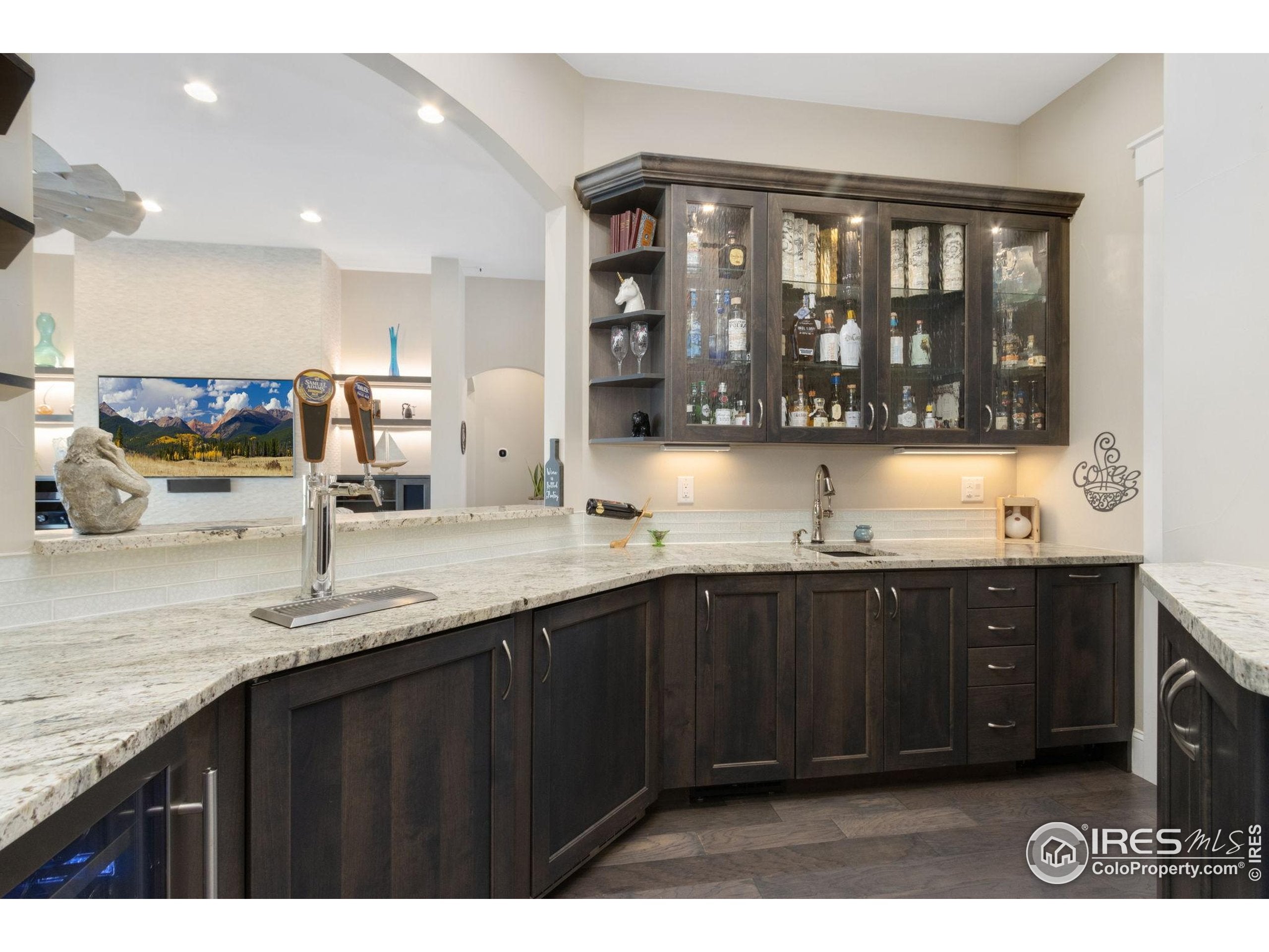 Windsor, Colorado, 80550, United States, 4 Bedrooms Bedrooms, ,6 BathroomsBathrooms,Residential,Active,1894785