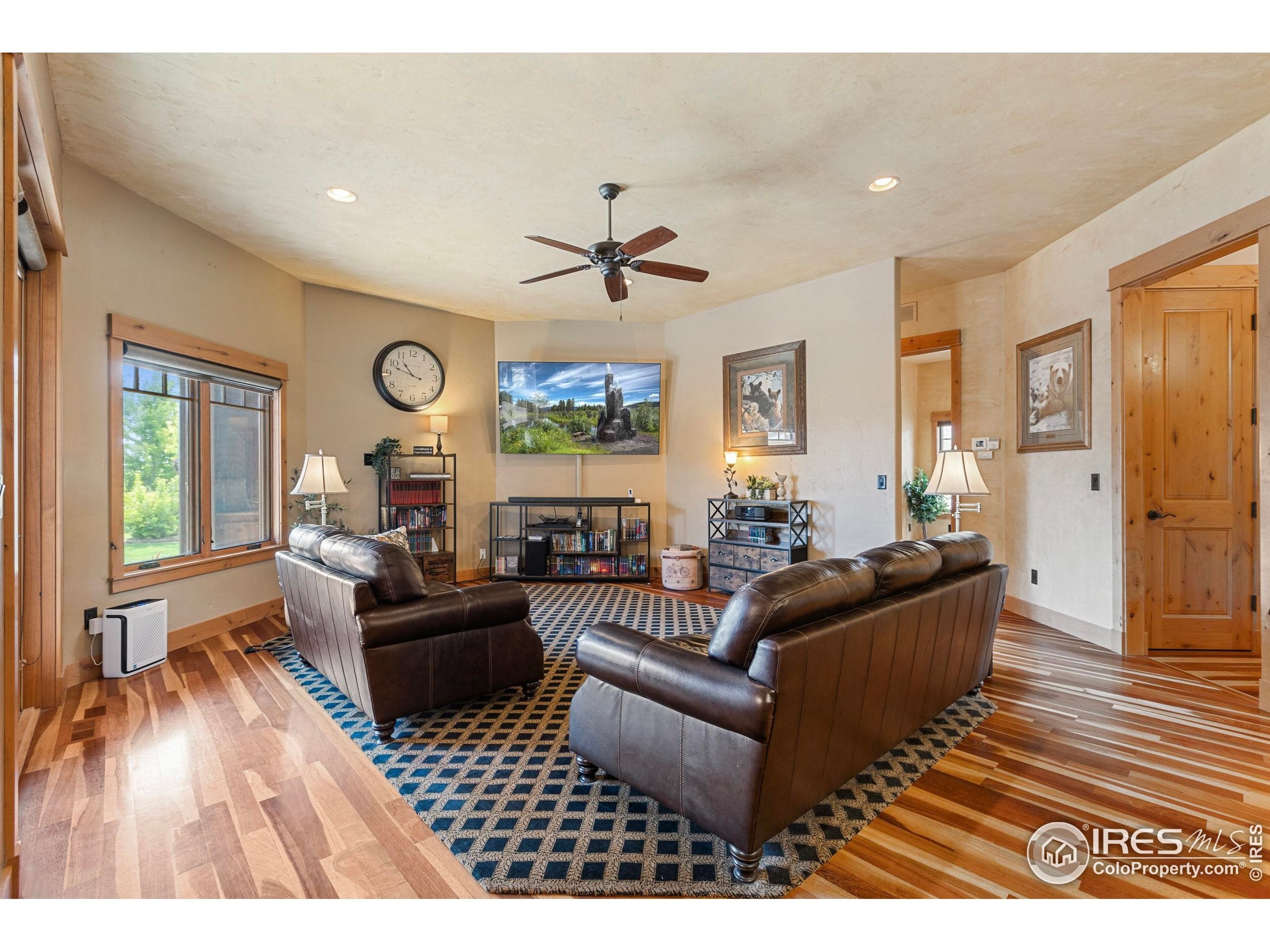 Loveland, Colorado, 80537, United States, 5 Bedrooms Bedrooms, ,4 BathroomsBathrooms,Residential,Active,1943770