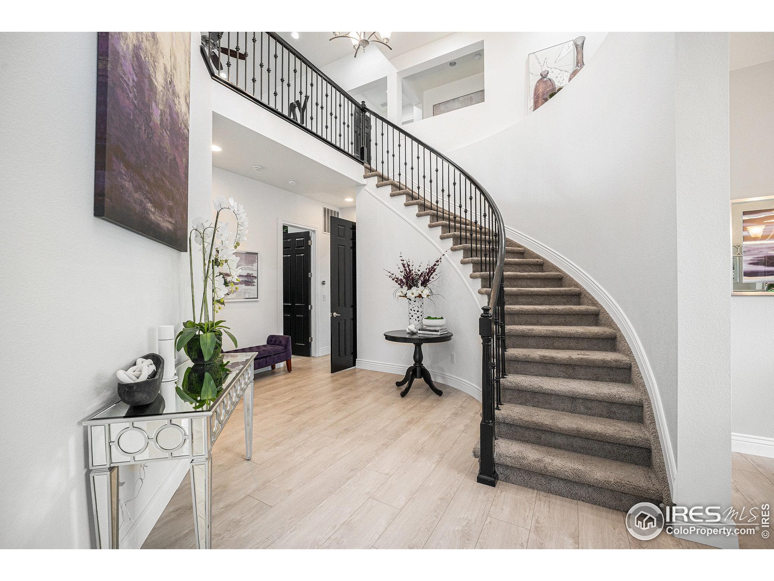 Arvada, Colorado, 80403, United States, 4 Bedrooms Bedrooms, ,5 BathroomsBathrooms,Residential,Active,1952032