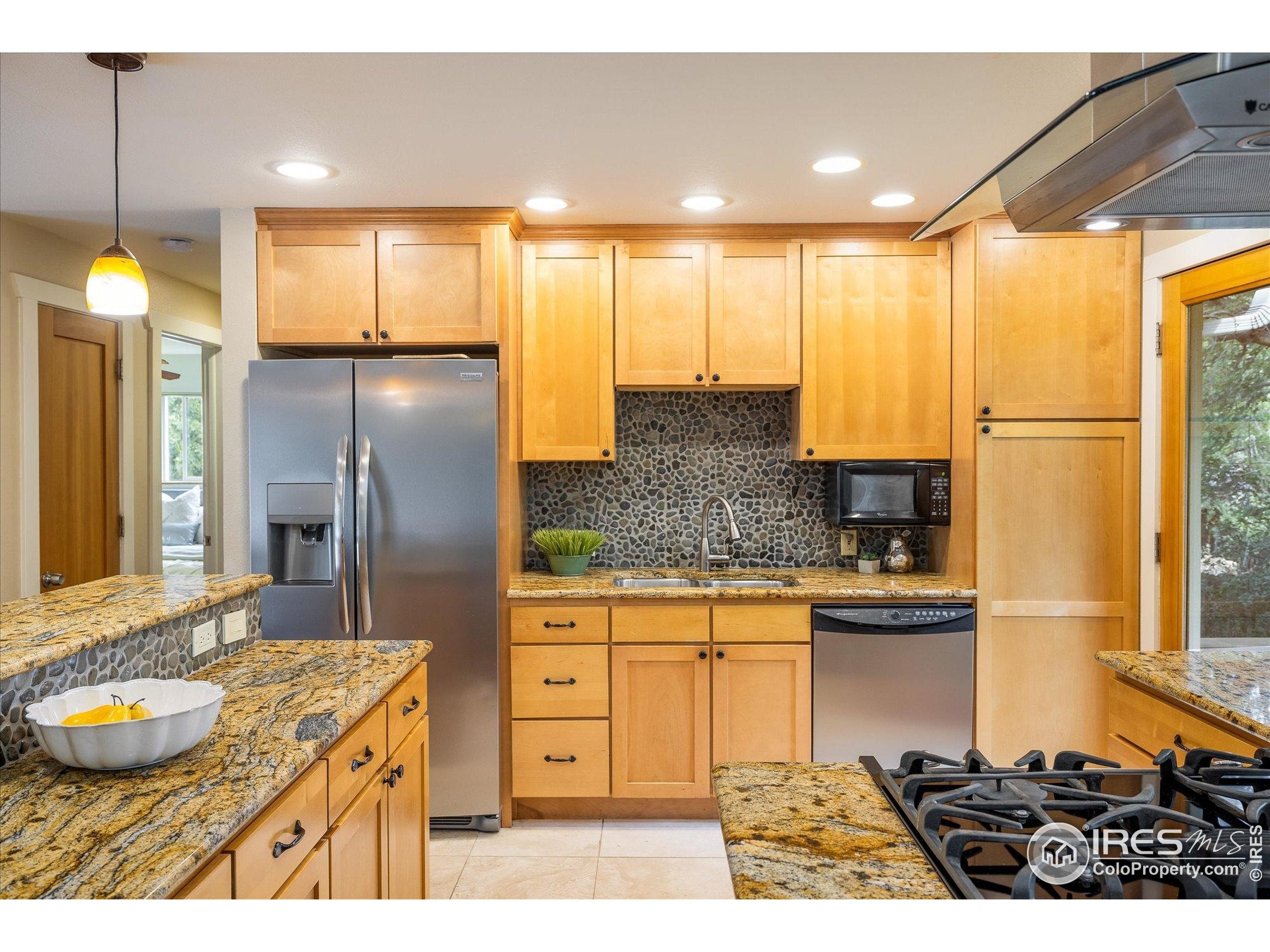 Boulder, Colorado, 80304, United States, 3 Bedrooms Bedrooms, ,2 BathroomsBathrooms,Residential,Active,1943829
