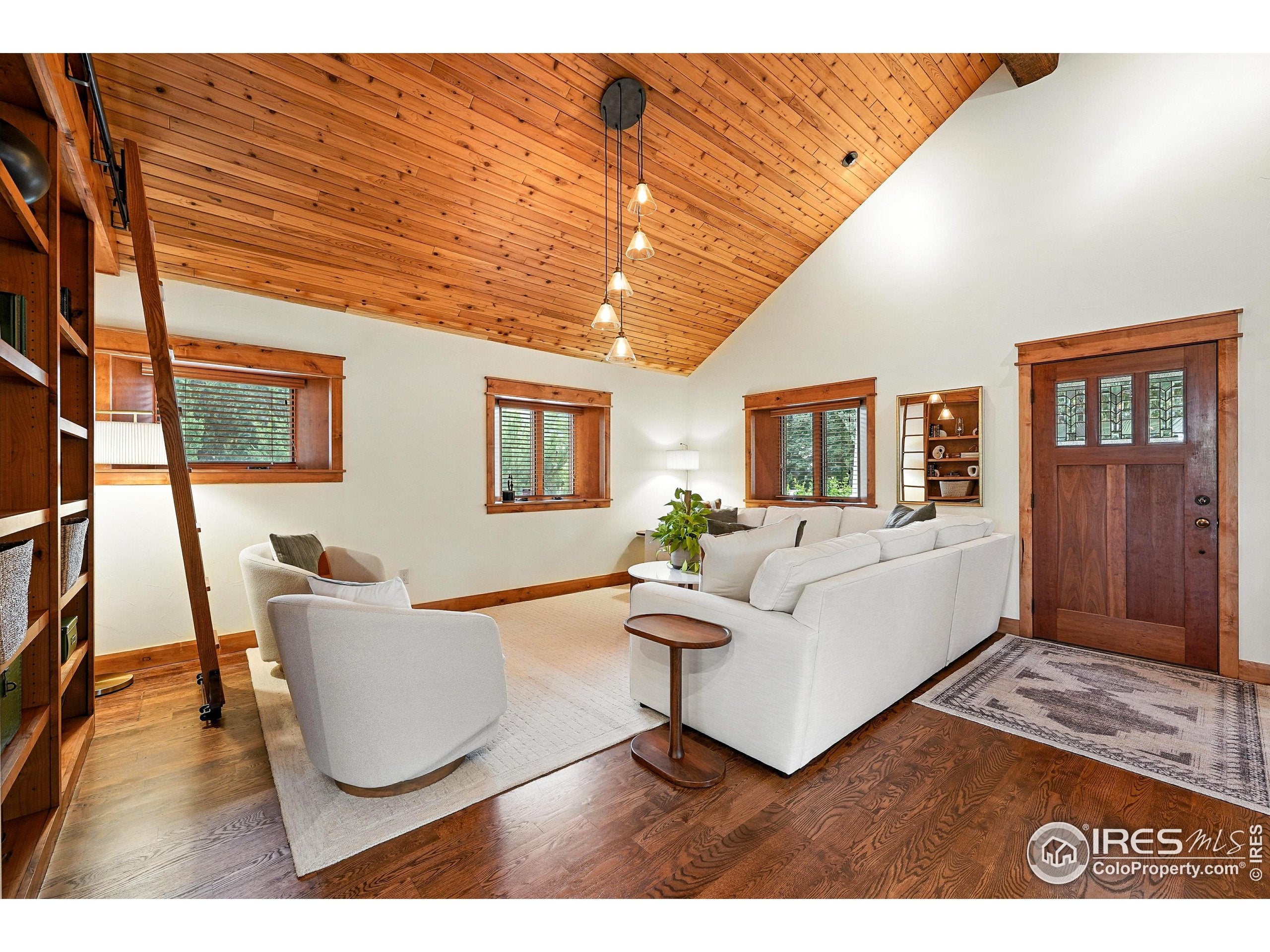 Boulder, Colorado, 80304, United States, 5 Bedrooms Bedrooms, ,4 BathroomsBathrooms,Residential,Active,1997632