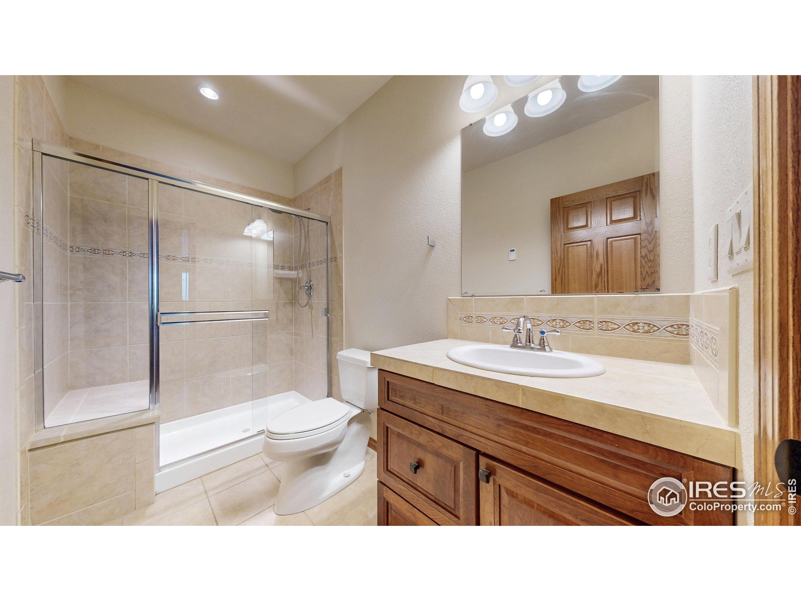 Windsor, Colorado, 80550, United States, 5 Bedrooms Bedrooms, ,5 BathroomsBathrooms,Residential,Active,1943767