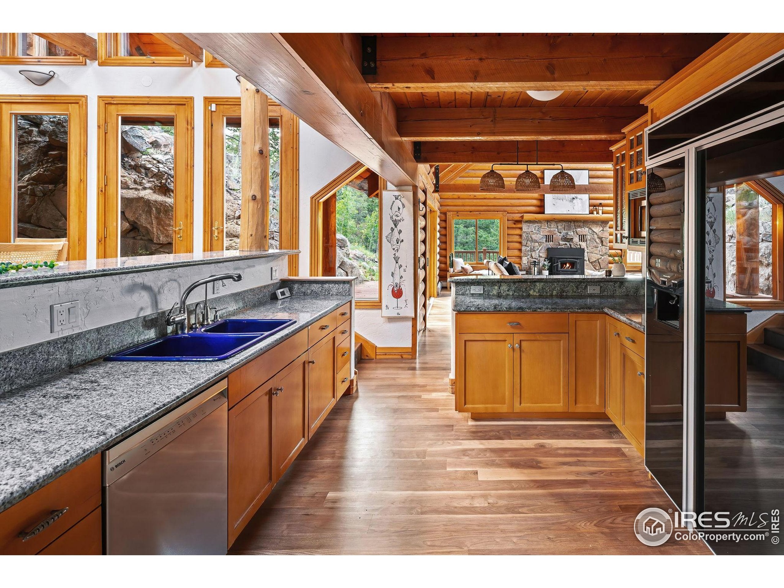 Boulder, Colorado, 80302, United States, 4 Bedrooms Bedrooms, ,4 BathroomsBathrooms,Residential,Active,1997631