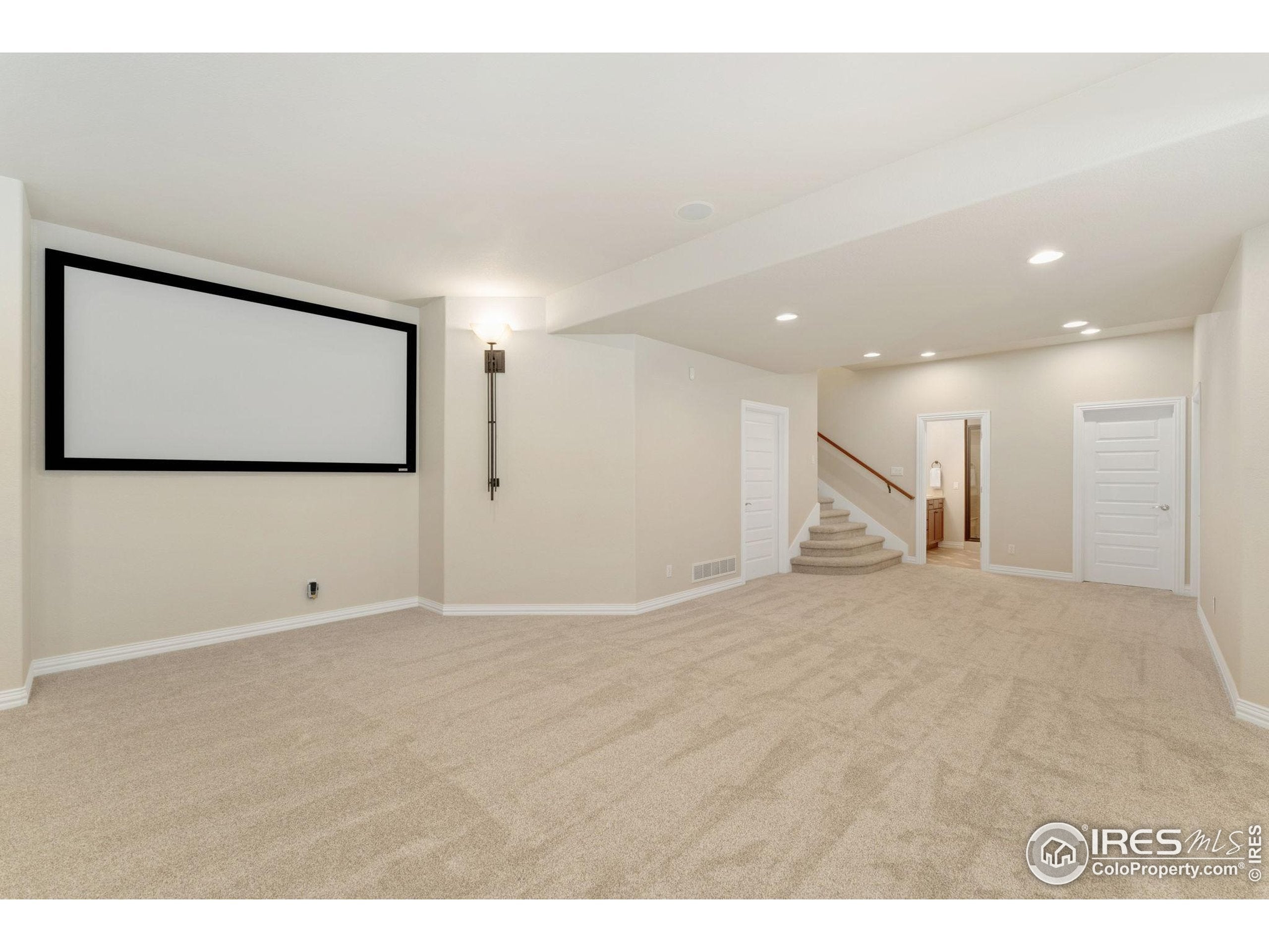 Lafayette, Colorado, 80026, United States, 6 Bedrooms Bedrooms, ,5 BathroomsBathrooms,Residential,Active,1945353