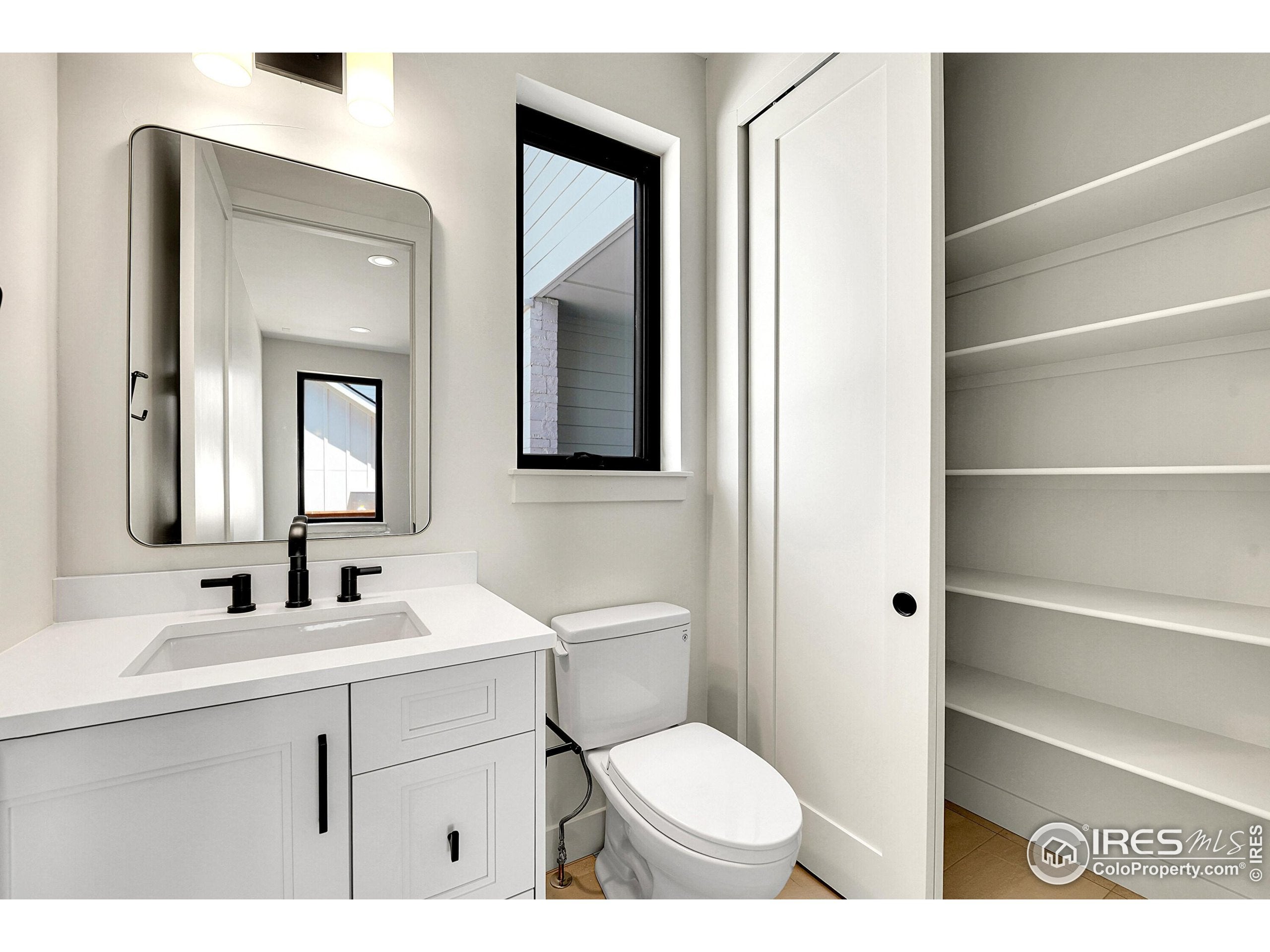 Louisville, Colorado, 80027, United States, 5 Bedrooms Bedrooms, ,6 BathroomsBathrooms,Residential,Active,1997547