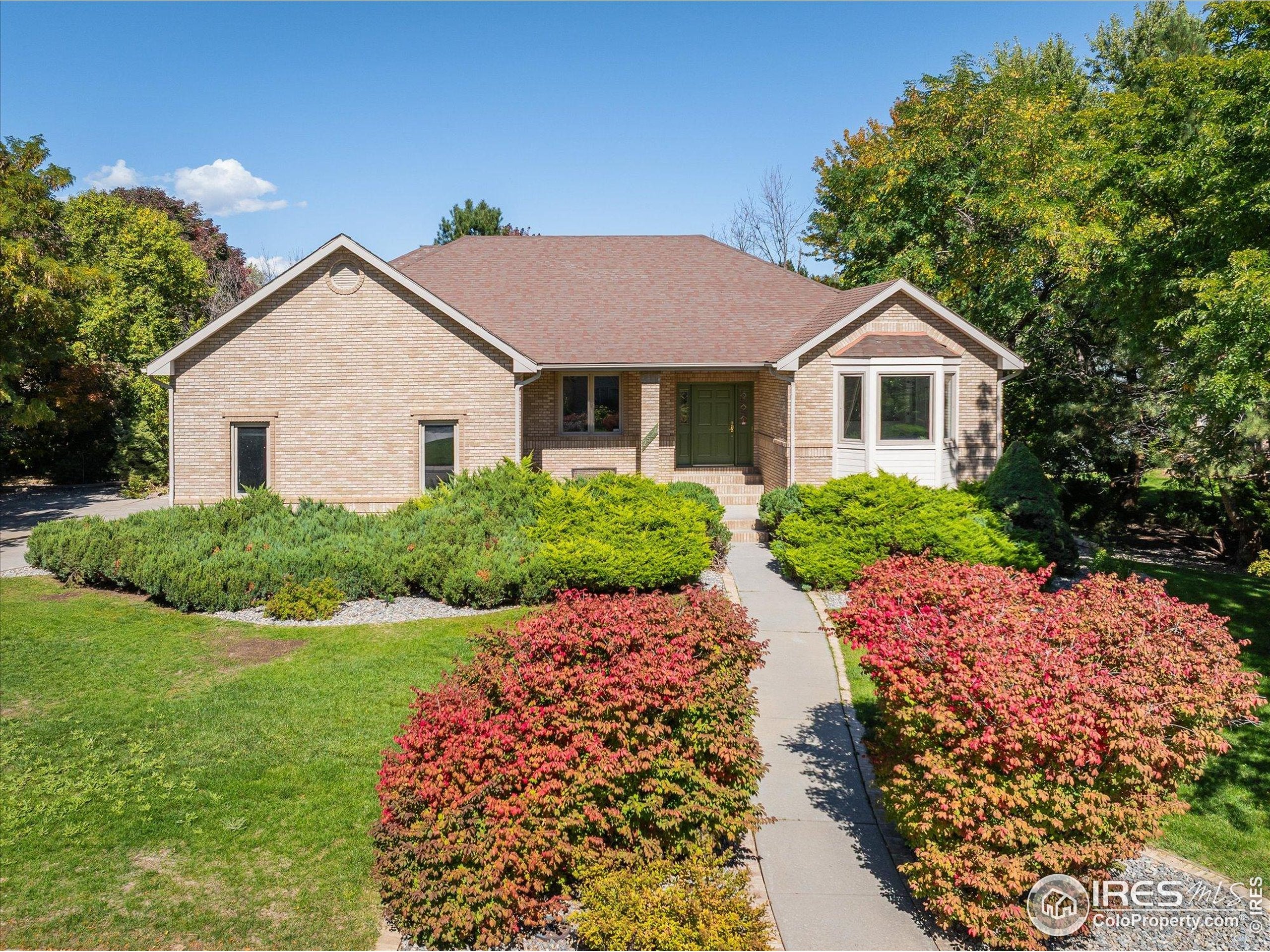 Lafayette, Colorado, 80026, United States, 4 Bedrooms Bedrooms, ,3 BathroomsBathrooms,Residential,Active,1959544