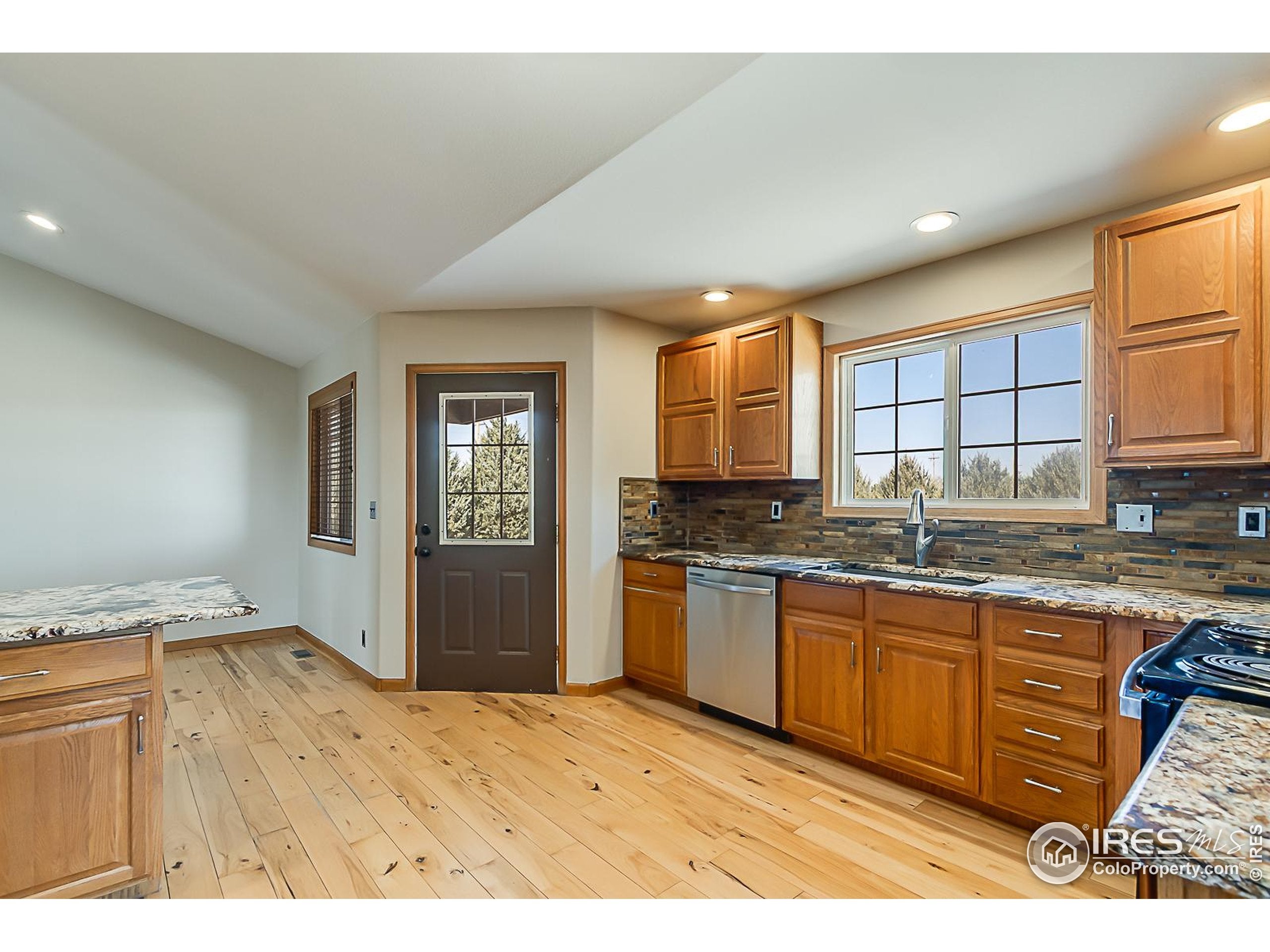 Eaton, Colorado, 80615, United States, 5 Bedrooms Bedrooms, ,3 BathroomsBathrooms,Residential,Active,1953710