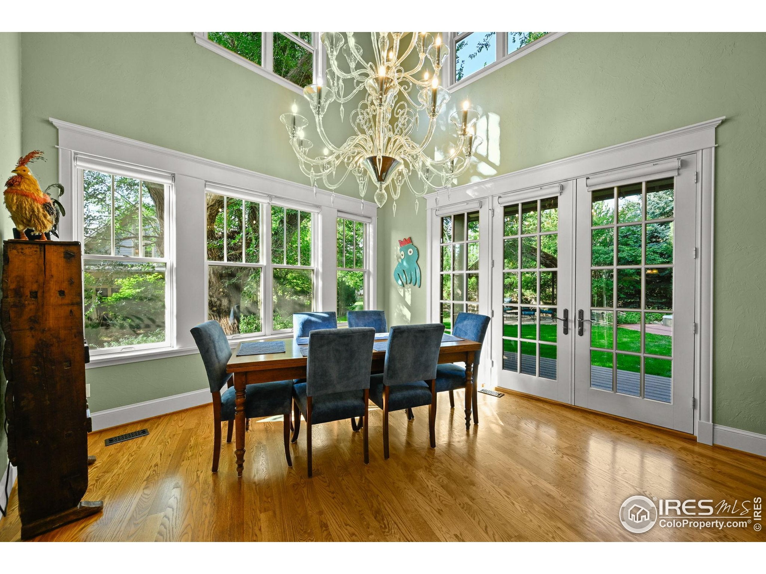 Louisville, Colorado, 80027, United States, 3 Bedrooms Bedrooms, ,3 BathroomsBathrooms,Residential,Pending,1997546