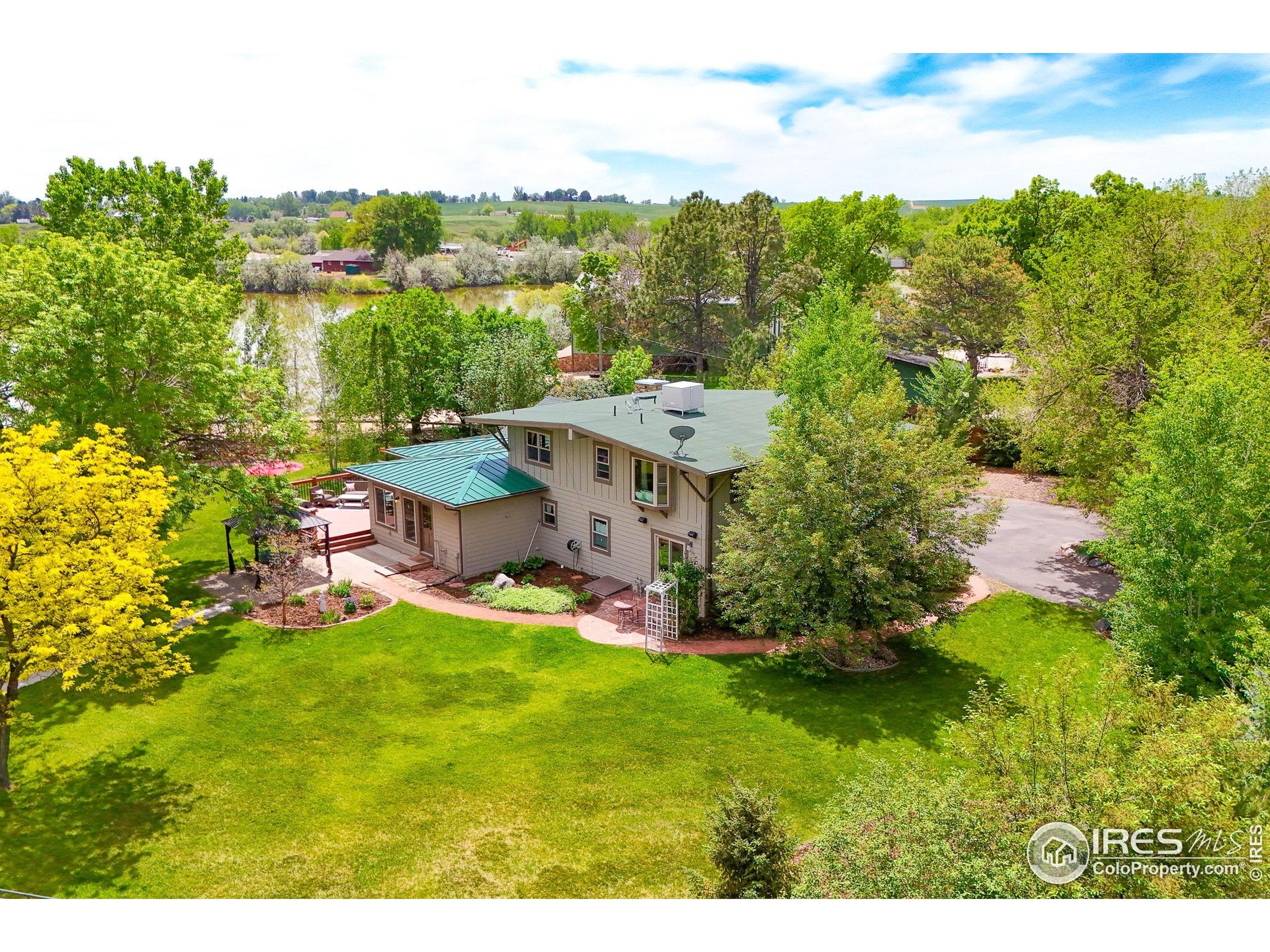 Loveland, Colorado, 80537, United States, 3 Bedrooms Bedrooms, ,3 BathroomsBathrooms,Residential,Active,1943759