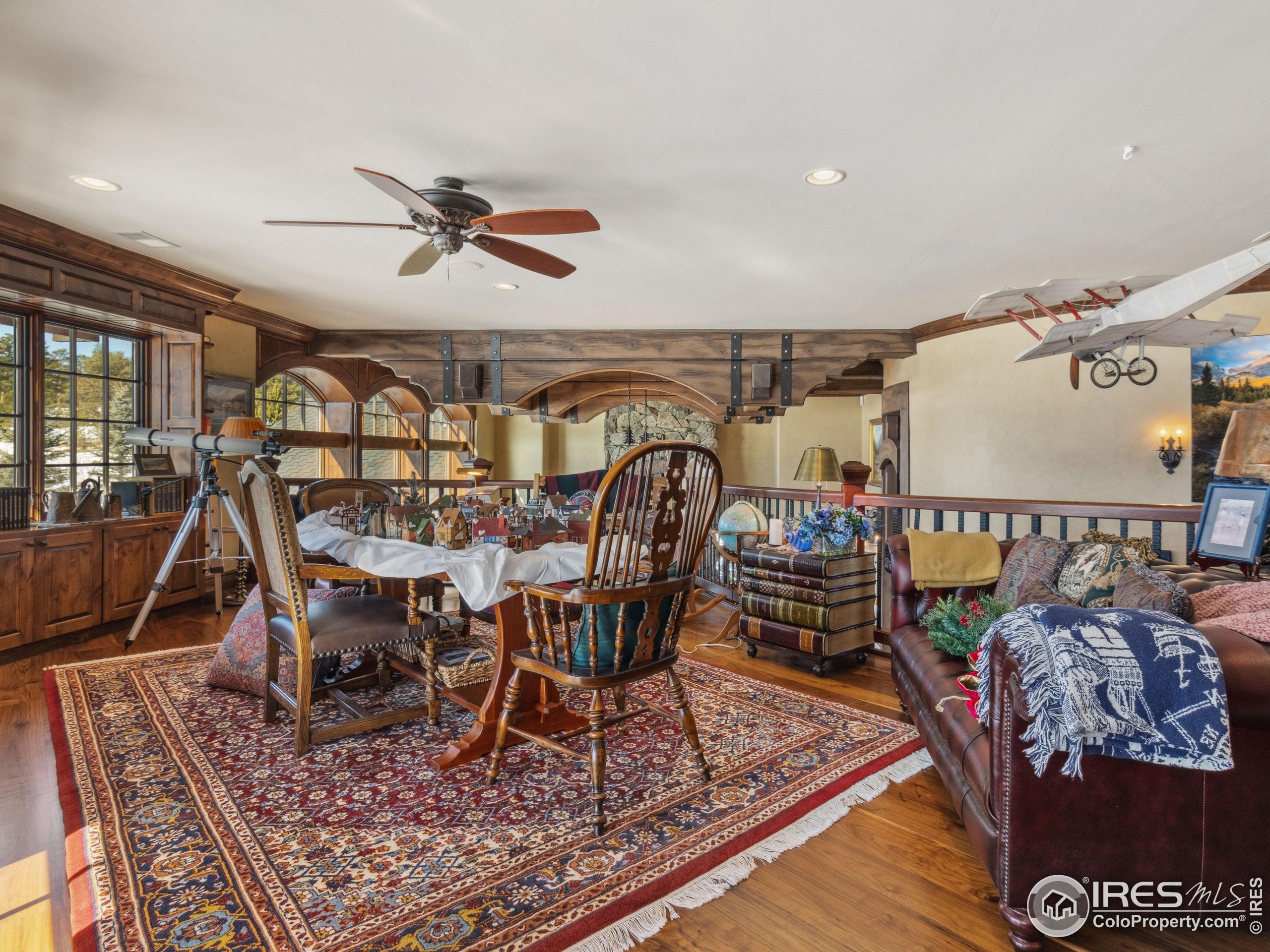 Estes Park, Colorado, 80517, United States, ,4 BathroomsBathrooms,Residential,Active,1702117