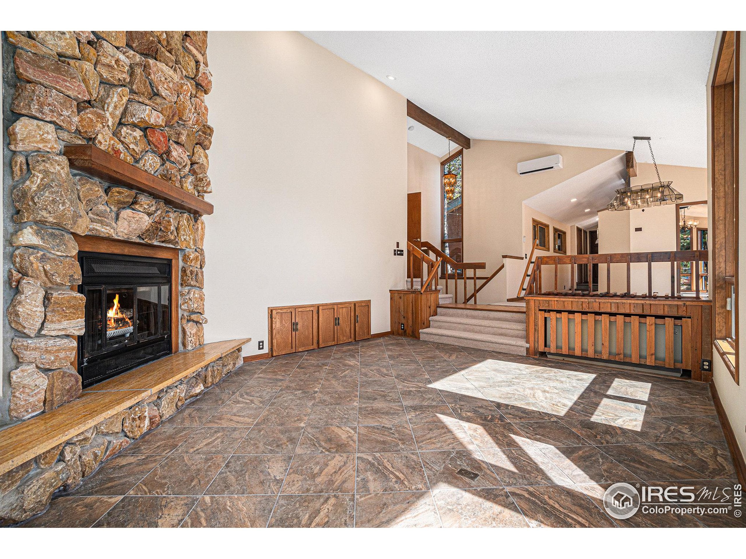 Estes Park, Colorado, 80517, United States, 3 Bedrooms Bedrooms, ,2 BathroomsBathrooms,Residential,Active,1755239