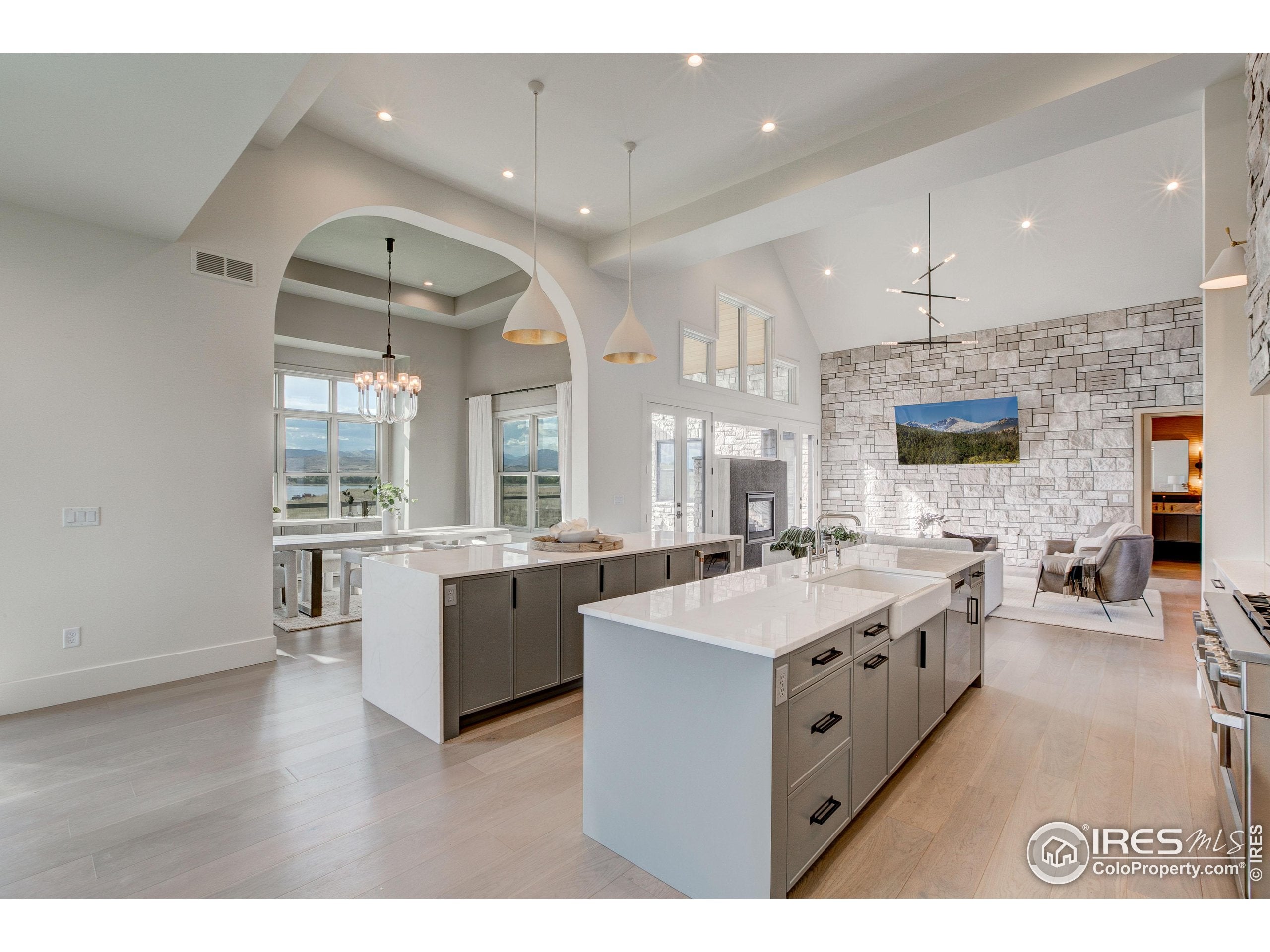 Berthoud, Colorado, 80513, United States, 4 Bedrooms Bedrooms, ,8 BathroomsBathrooms,Residential,Active,2012195