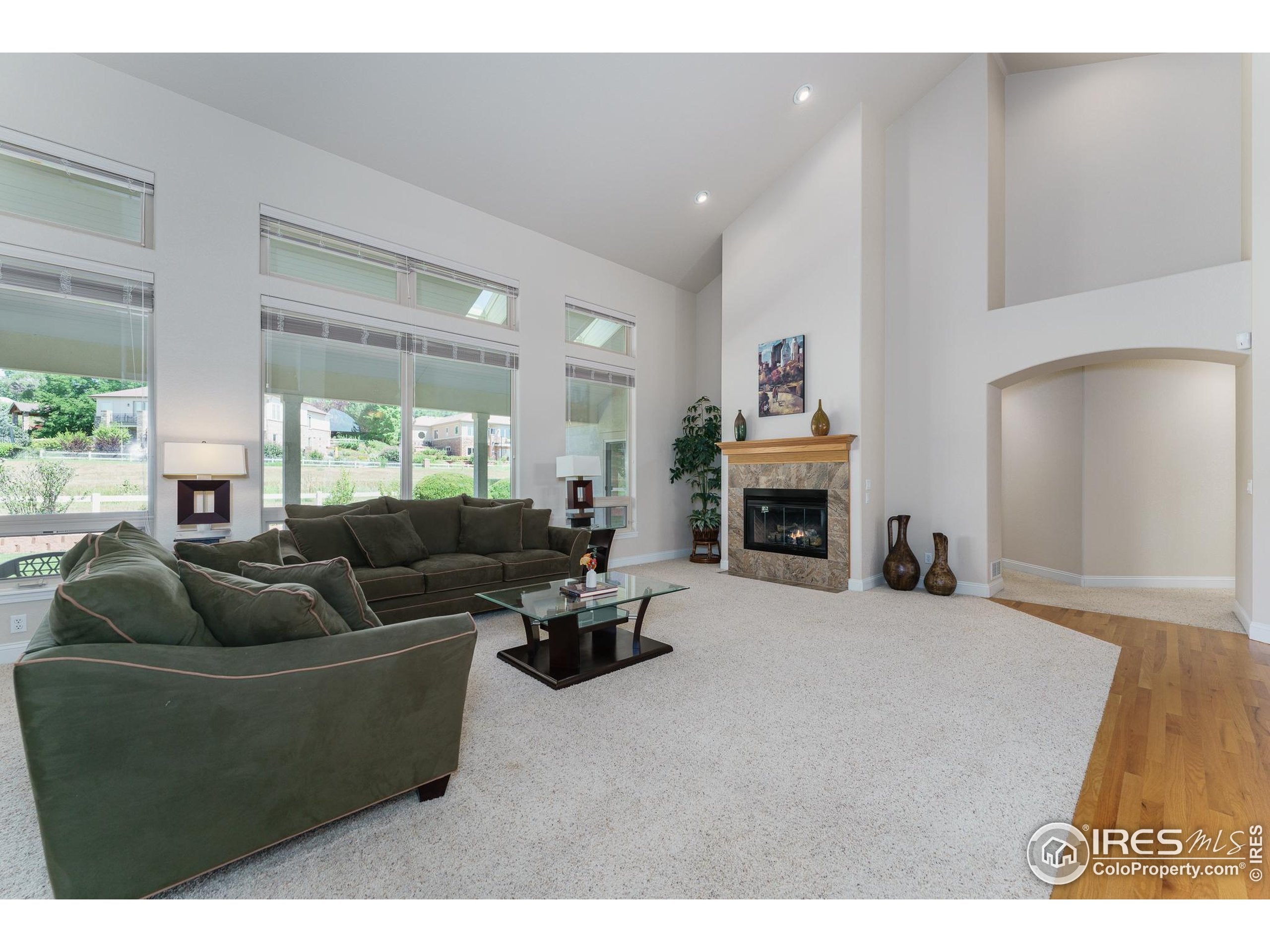 Arvada, Colorado, 80005, United States, 4 Bedrooms Bedrooms, ,4 BathroomsBathrooms,Residential,Active,1922299