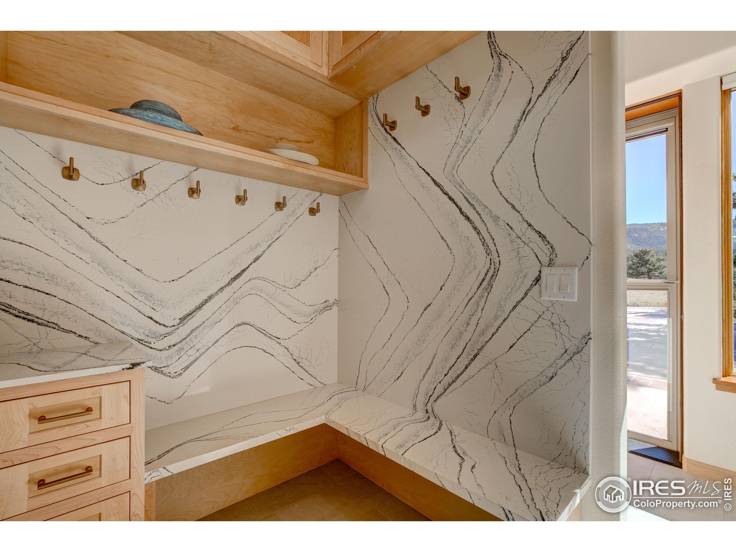 Estes Park, Colorado, 80517, United States, 6 Bedrooms Bedrooms, ,6 BathroomsBathrooms,Residential,Active,1952470