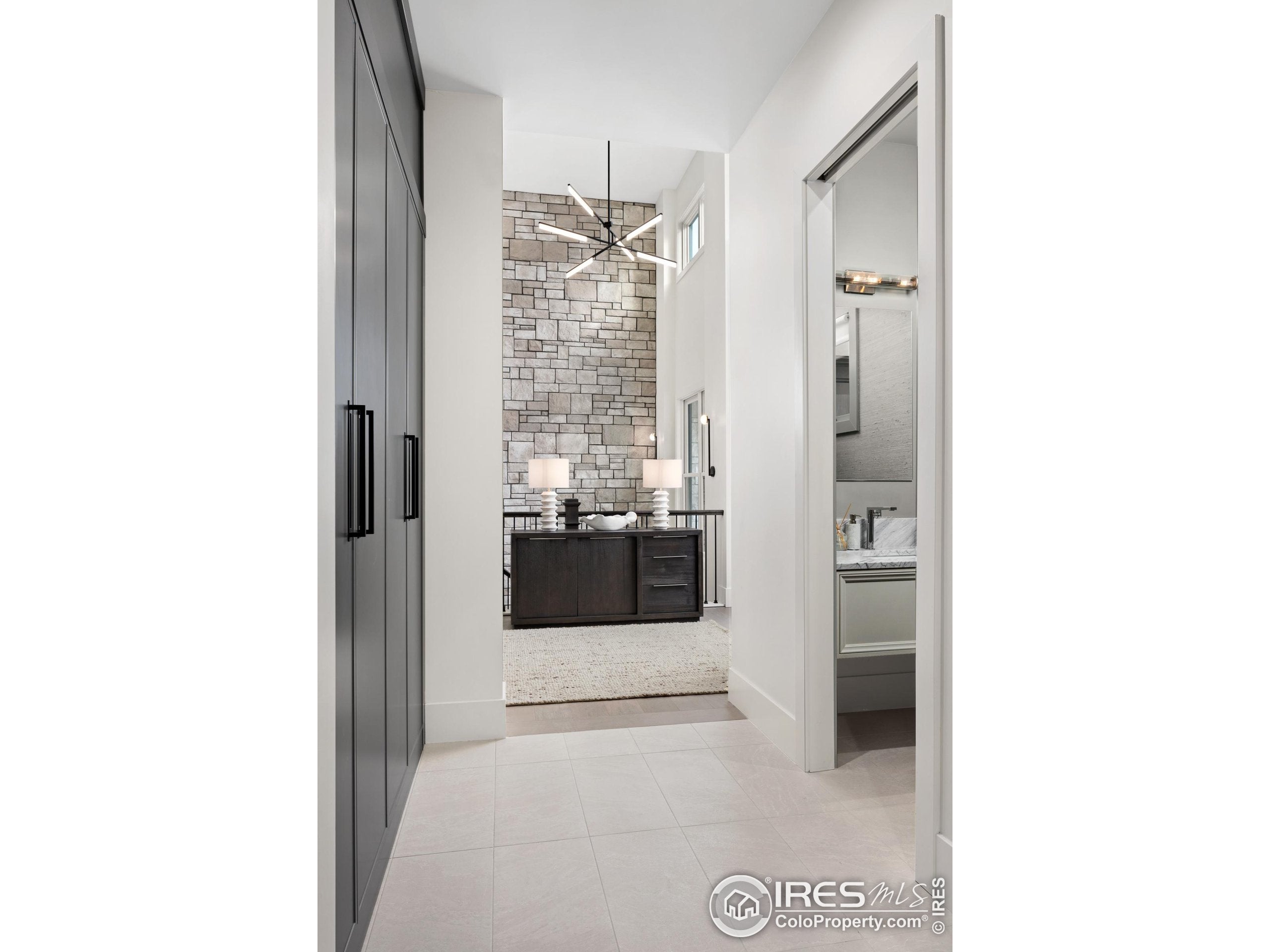 Berthoud, Colorado, 80513, United States, 4 Bedrooms Bedrooms, ,9 BathroomsBathrooms,Residential,Active,1945514