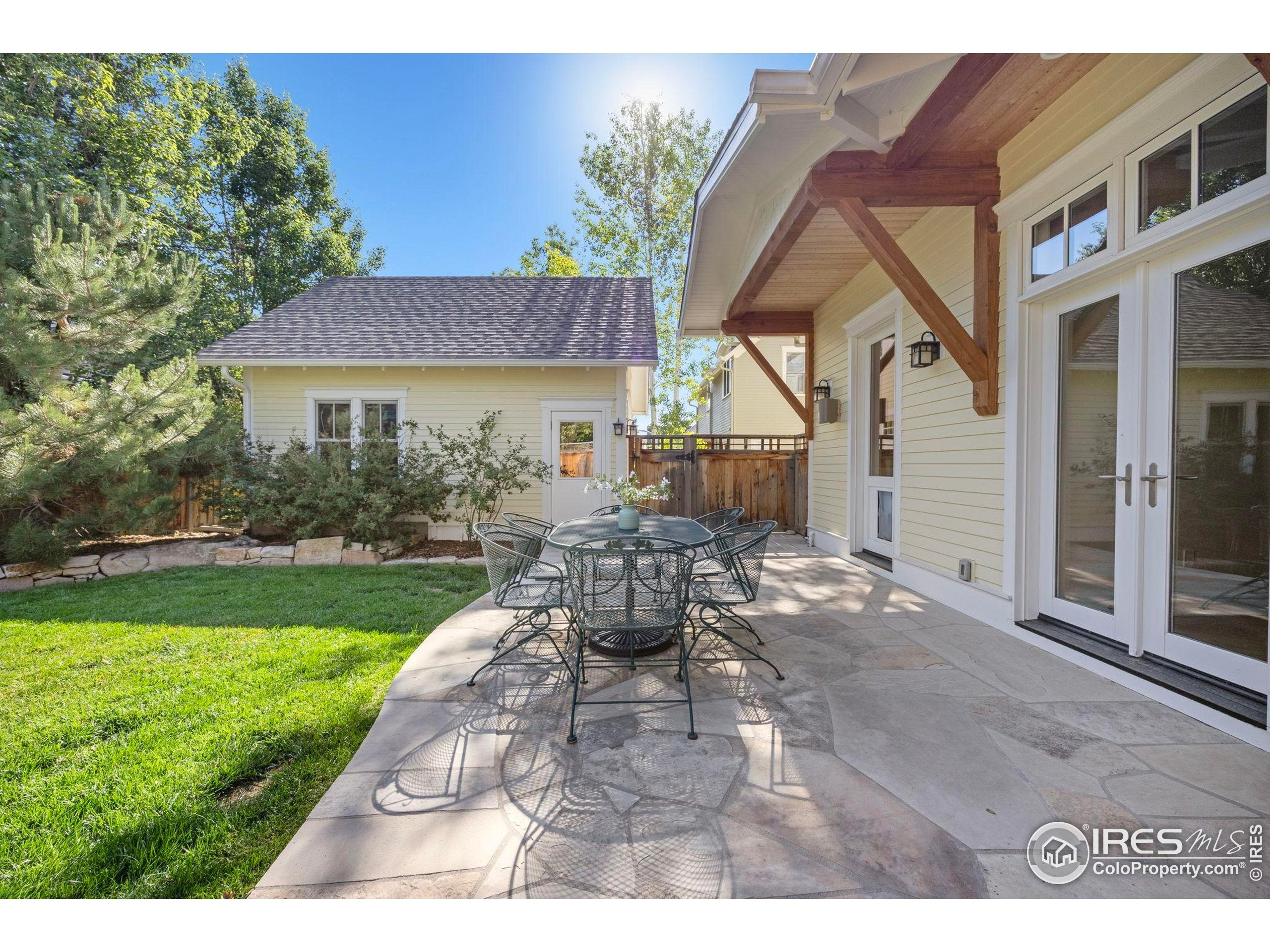 Louisville, Colorado, 80027, United States, 4 Bedrooms Bedrooms, ,5 BathroomsBathrooms,Residential,Active,1764452