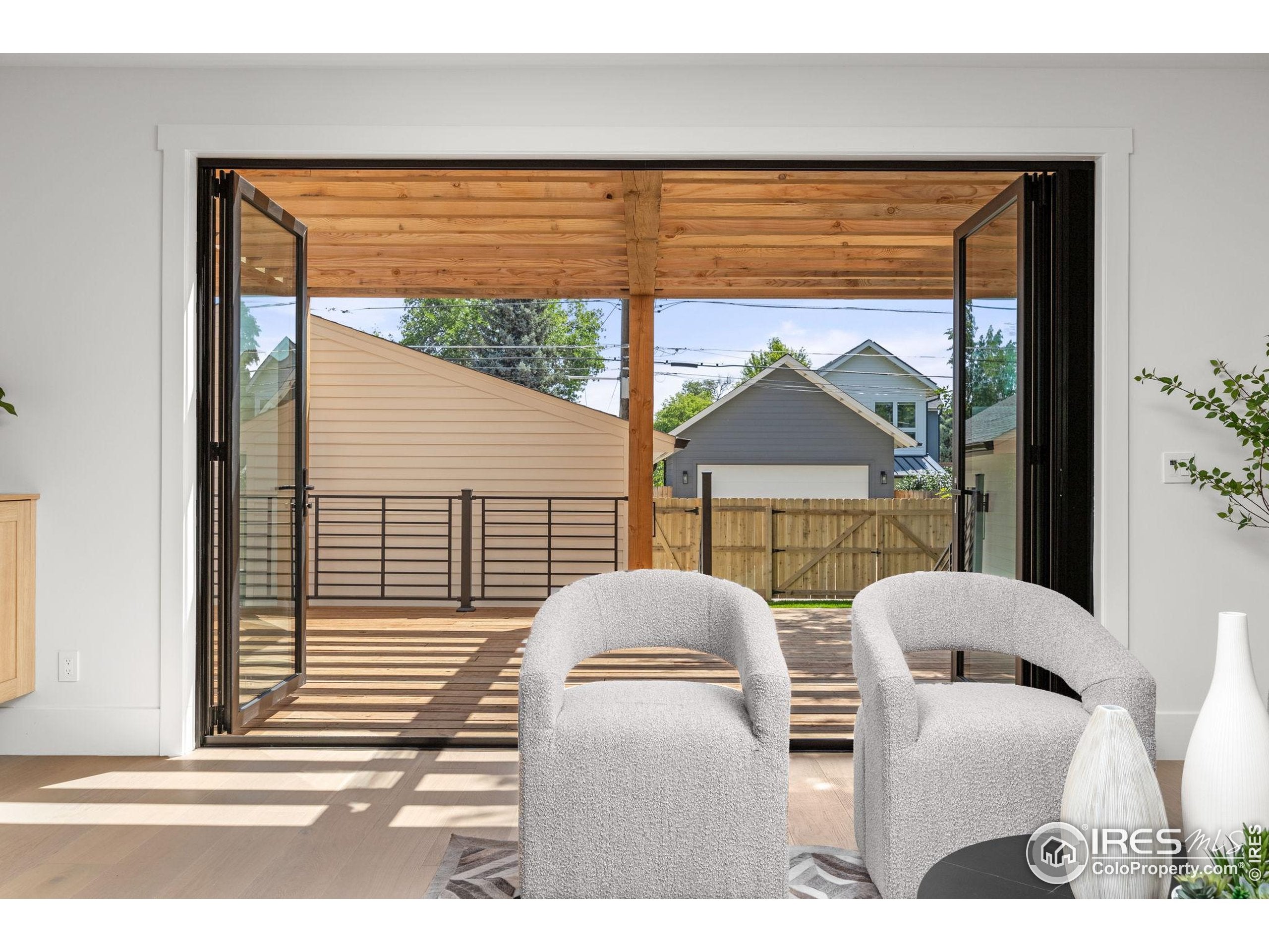 Louisville, Colorado, 80027, United States, 6 Bedrooms Bedrooms, ,4 BathroomsBathrooms,Residential,Active,1903214
