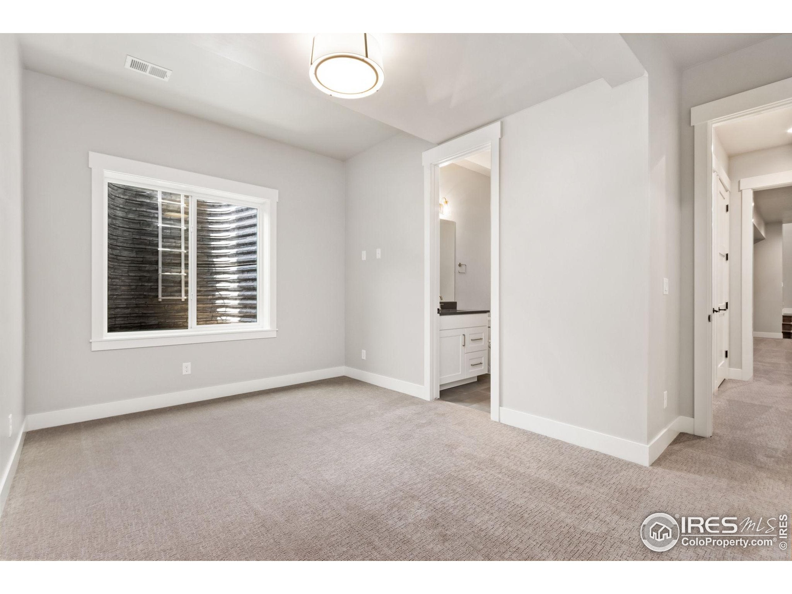 Windsor, Colorado, 80550, United States, ,6 BathroomsBathrooms,Residential,Active,1828956
