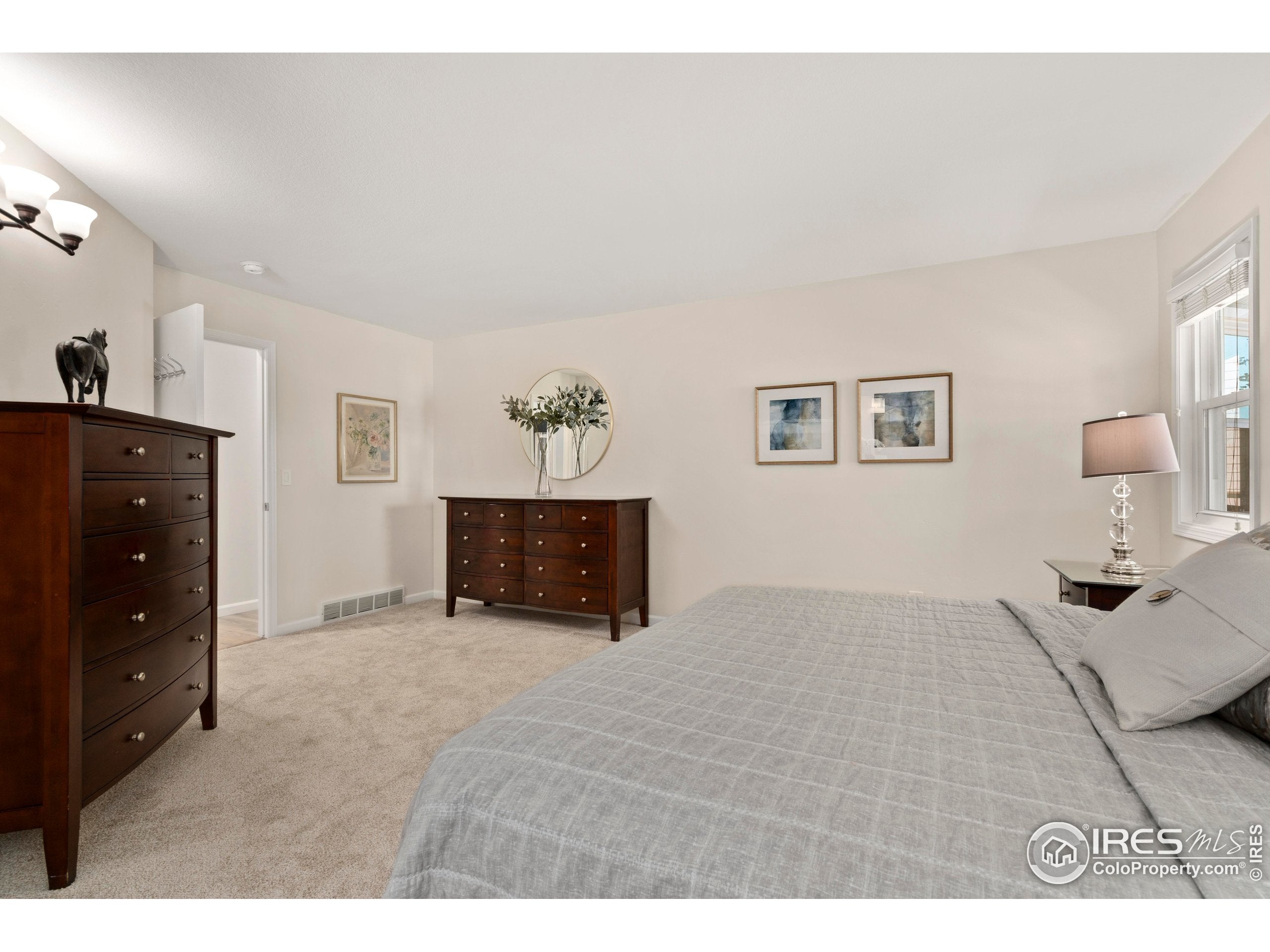 Loveland, Colorado, 80538, United States, 5 Bedrooms Bedrooms, ,3 BathroomsBathrooms,Residential,Active,1904189