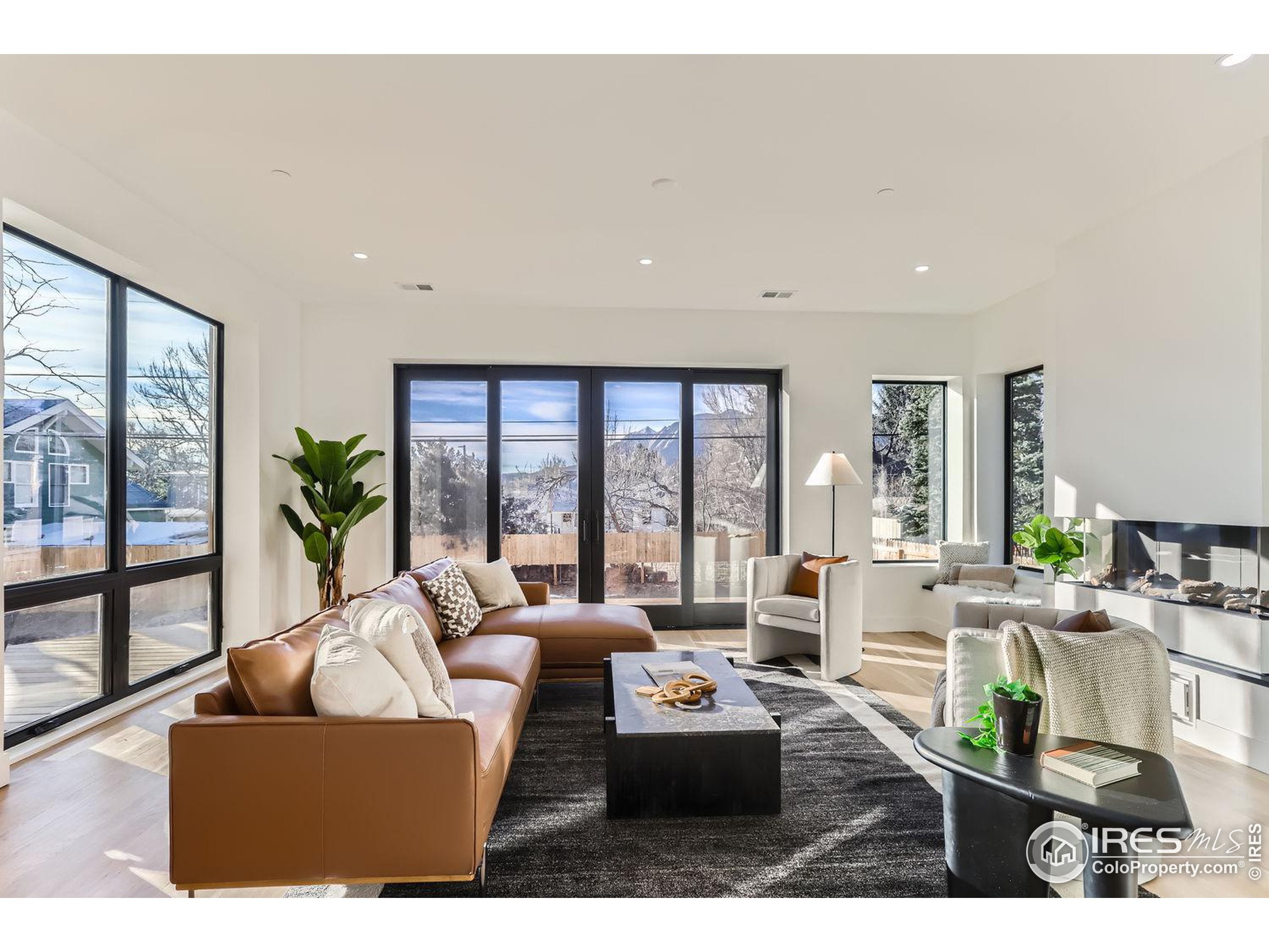 Boulder, Colorado, 80304, United States, 4 Bedrooms Bedrooms, ,4 BathroomsBathrooms,Residential,Active,1997579