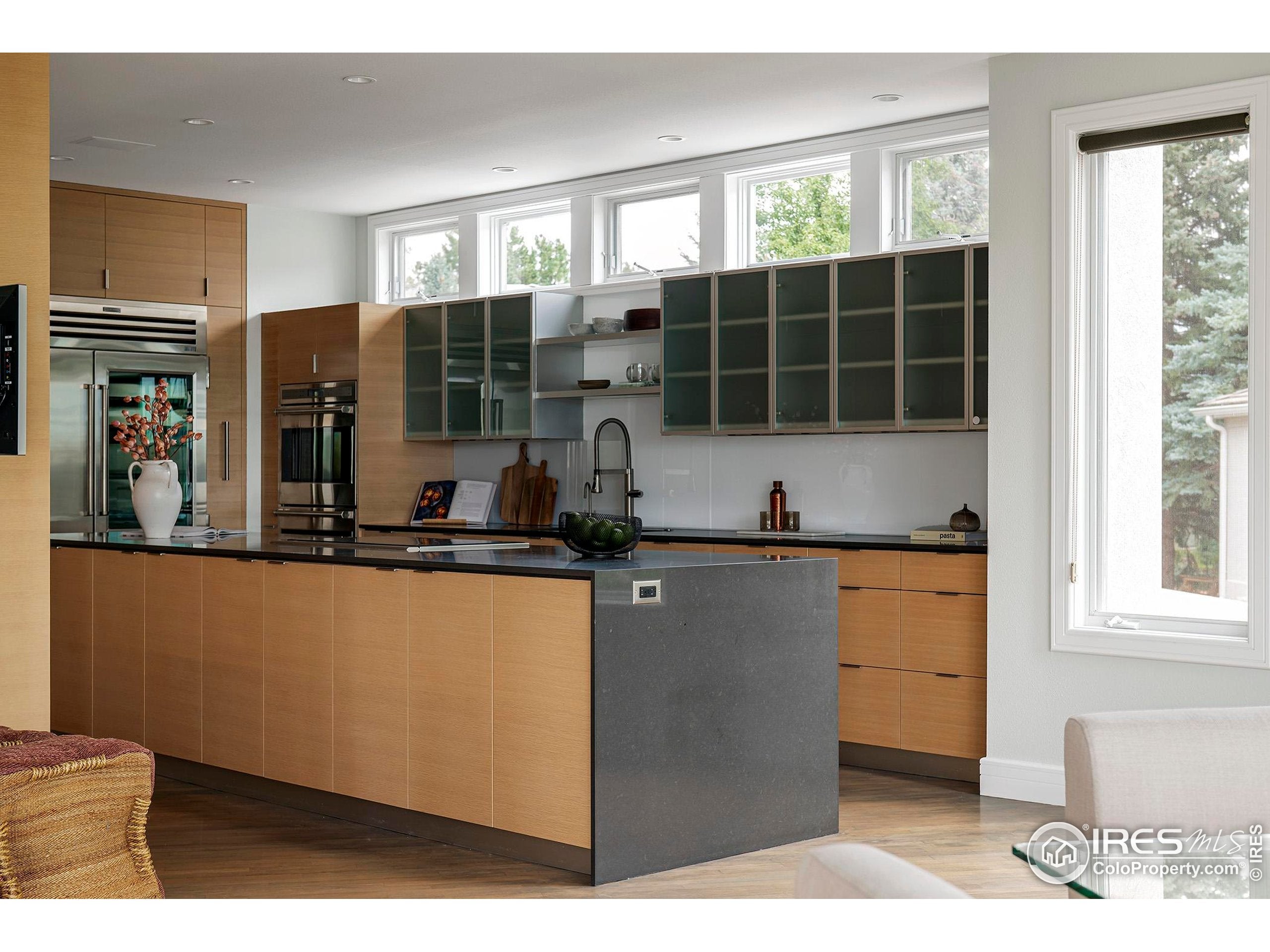 Boulder, Colorado, 80304, United States, 5 Bedrooms Bedrooms, ,7 BathroomsBathrooms,Residential,Active,1997581