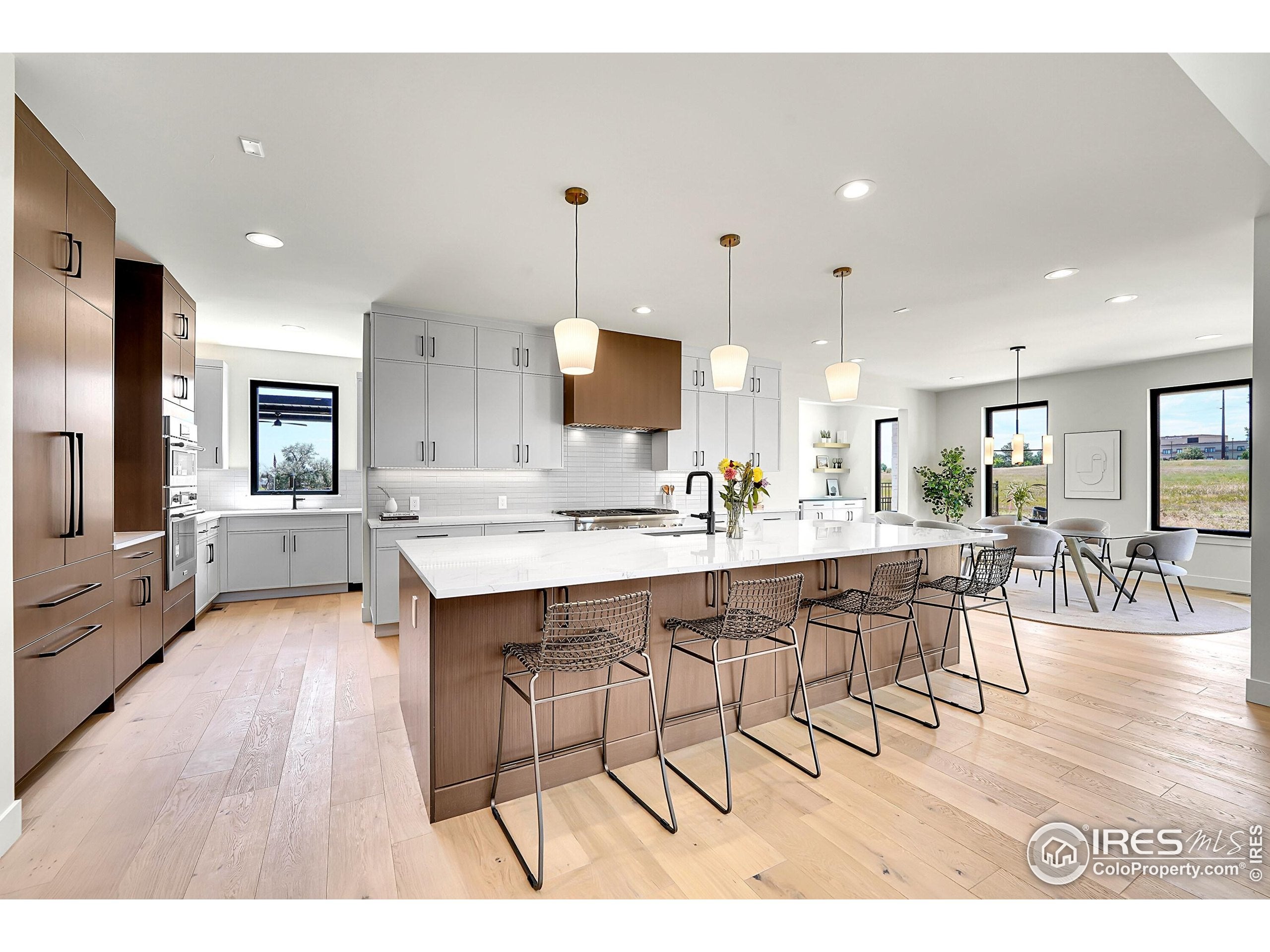 Louisville, Colorado, 80027, United States, 5 Bedrooms Bedrooms, ,6 BathroomsBathrooms,Residential,Active,1997547