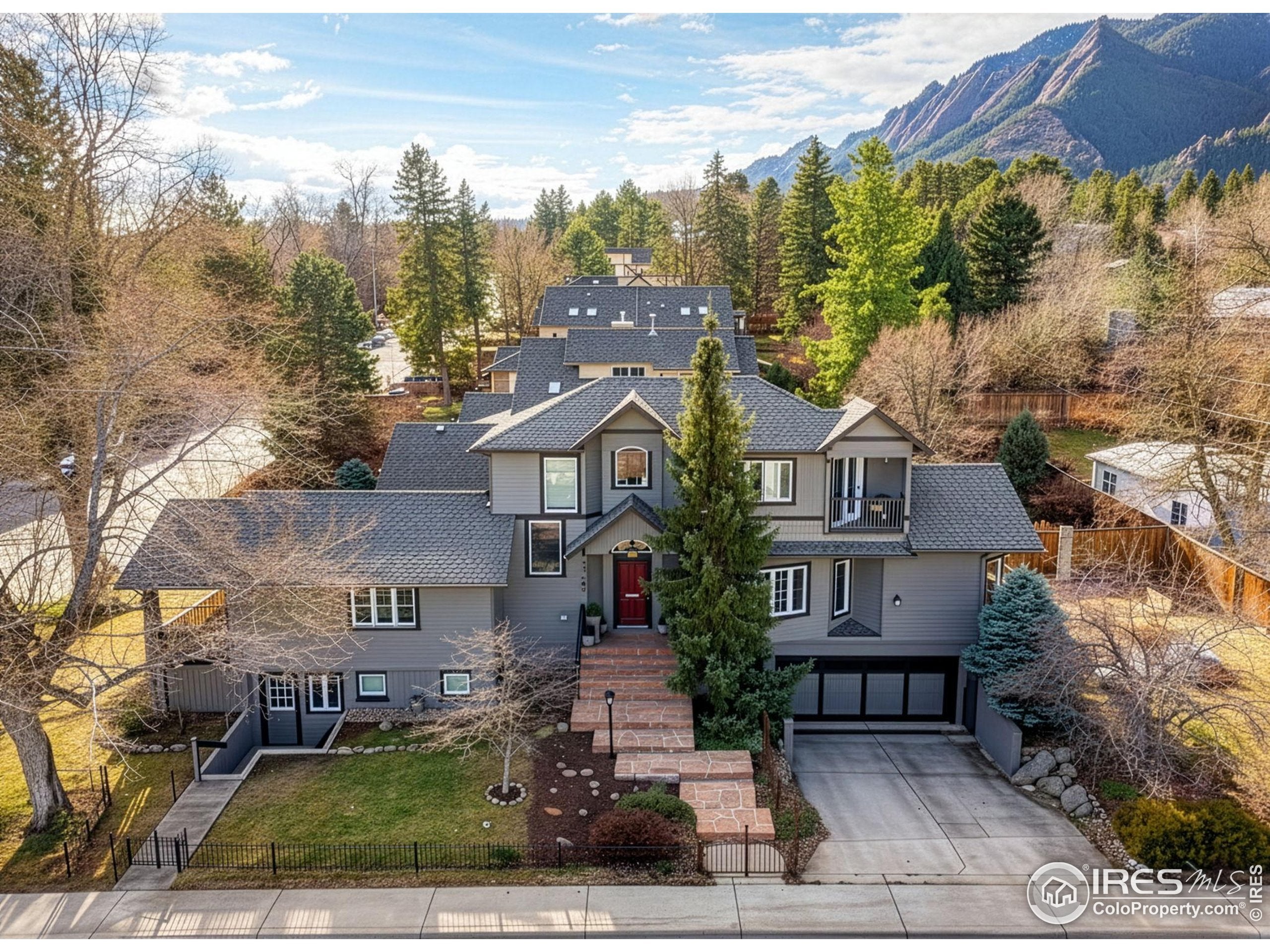 Boulder, Colorado, 80302, United States, 4 Bedrooms Bedrooms, ,4 BathroomsBathrooms,Residential,Active,2011850