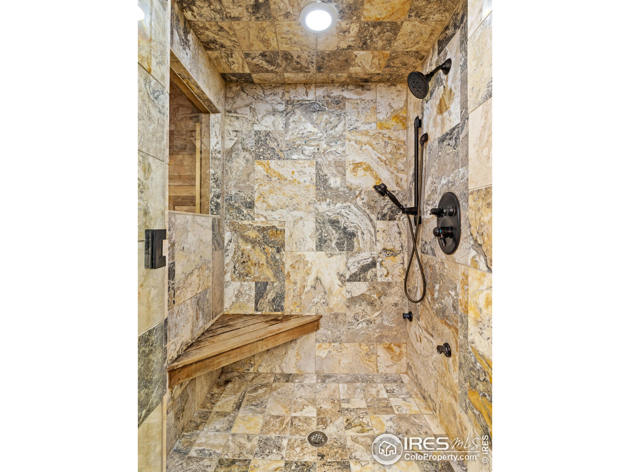 Estes Park, Colorado, 80517, United States, 5 Bedrooms Bedrooms, ,4 BathroomsBathrooms,Residential,Active,1787134