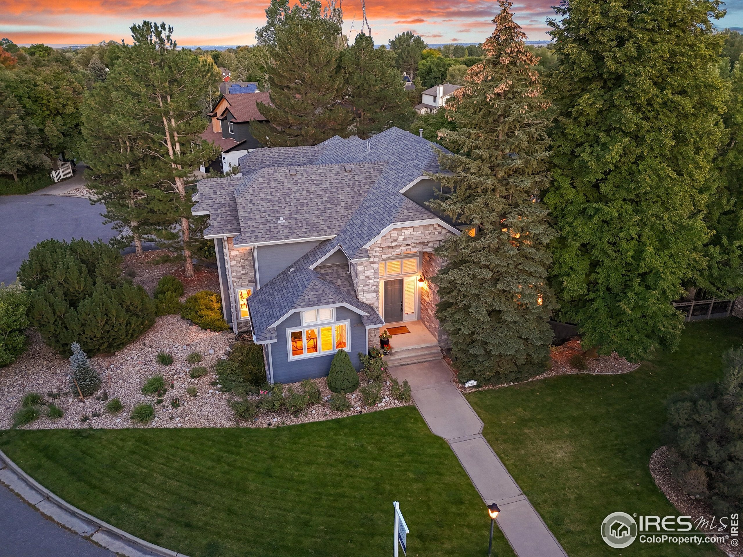 Boulder, Colorado, 80304, United States, 4 Bedrooms Bedrooms, ,5 BathroomsBathrooms,Residential,Active,1997577