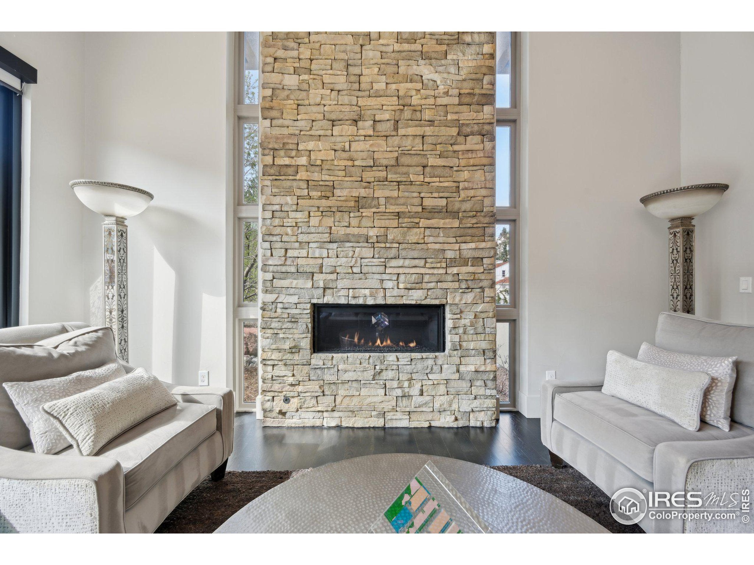 Boulder, Colorado, 80302, United States, 5 Bedrooms Bedrooms, ,6 BathroomsBathrooms,Residential,Active,1997560