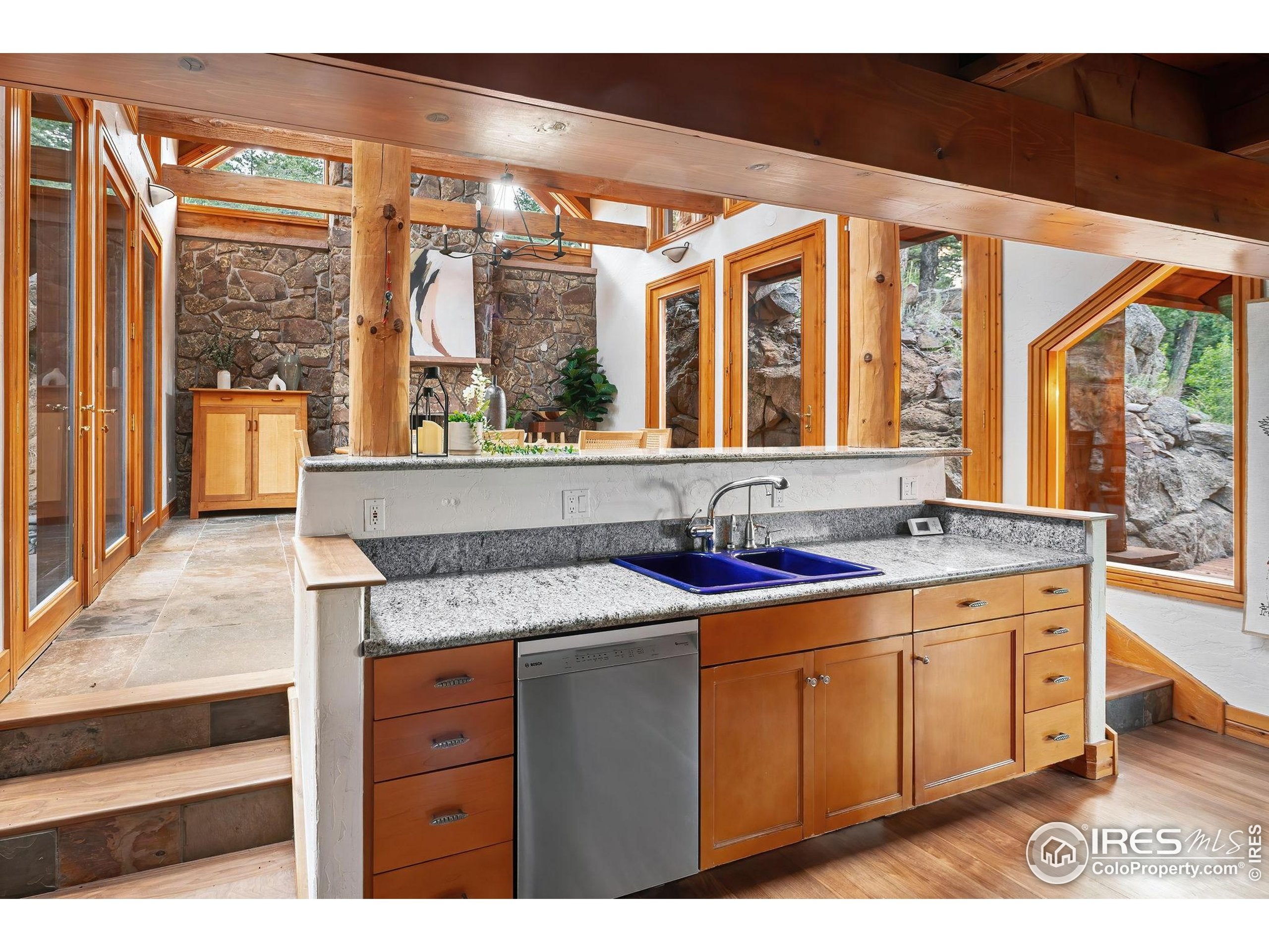 Boulder, Colorado, 80302, United States, 4 Bedrooms Bedrooms, ,4 BathroomsBathrooms,Residential,Active,1997631