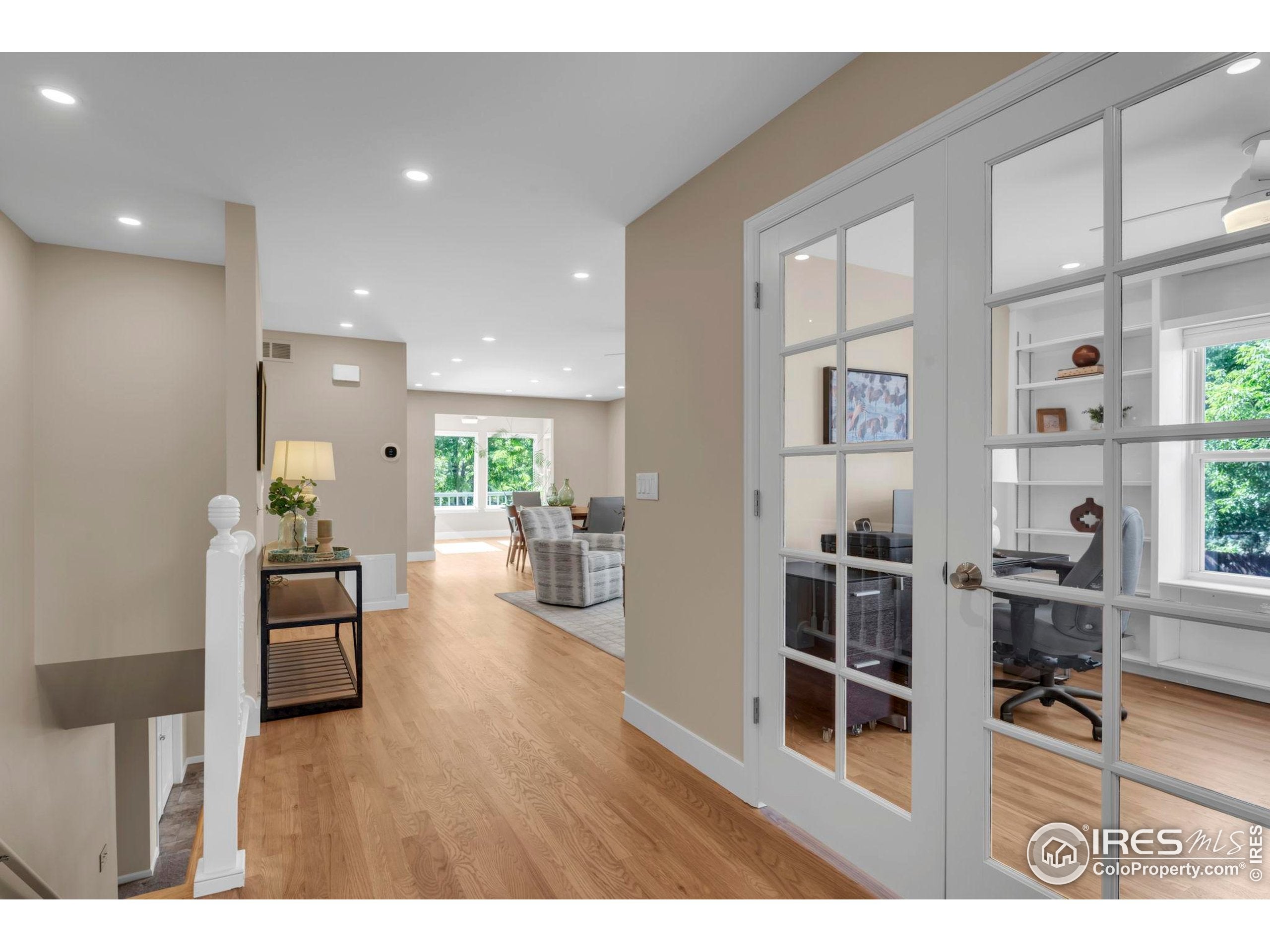 Louisville, Colorado, 80027, United States, 3 Bedrooms Bedrooms, ,3 BathroomsBathrooms,Residential,Active,1944039