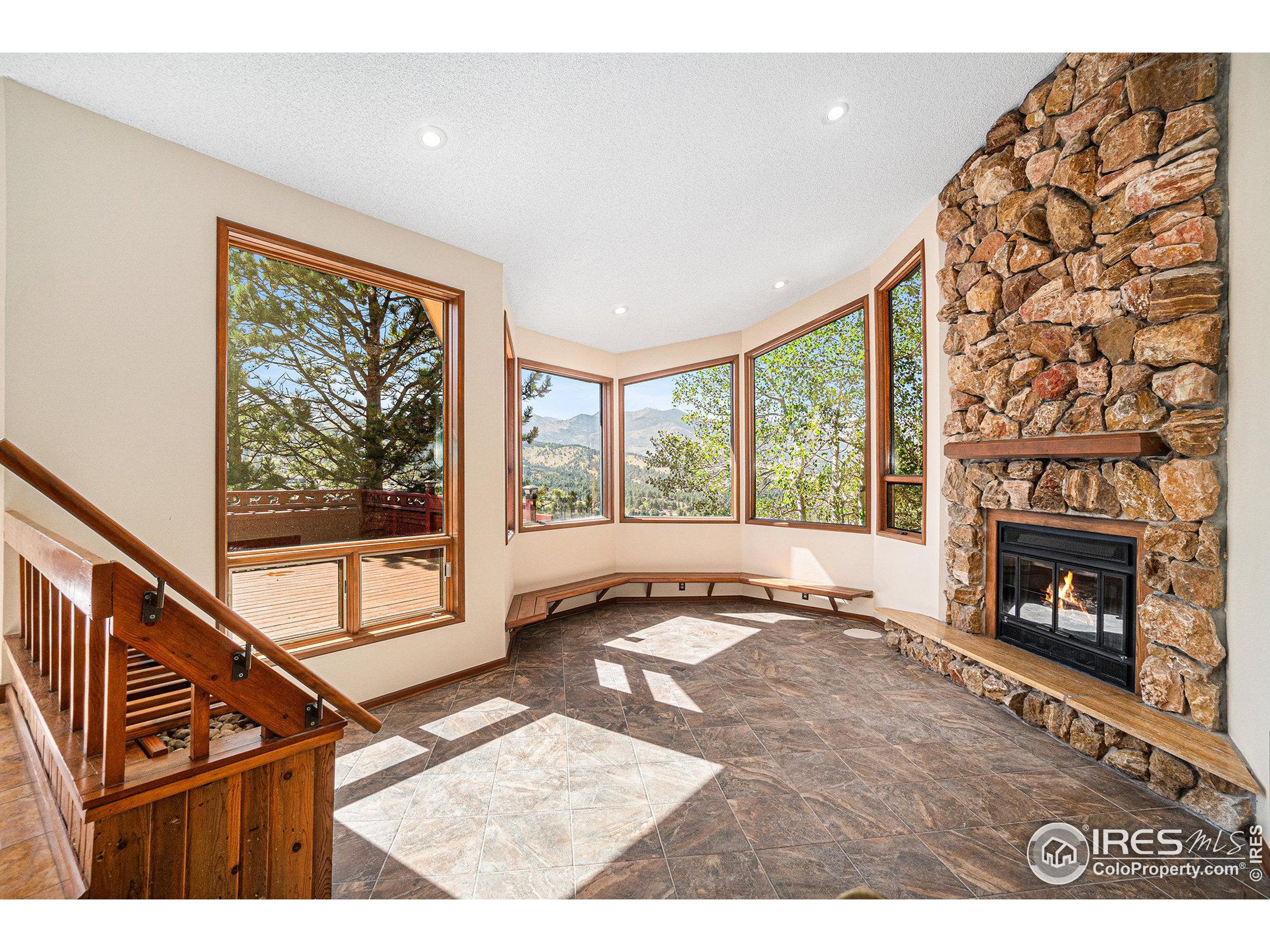Estes Park, Colorado, 80517, United States, 3 Bedrooms Bedrooms, ,2 BathroomsBathrooms,Residential,Active,1755239