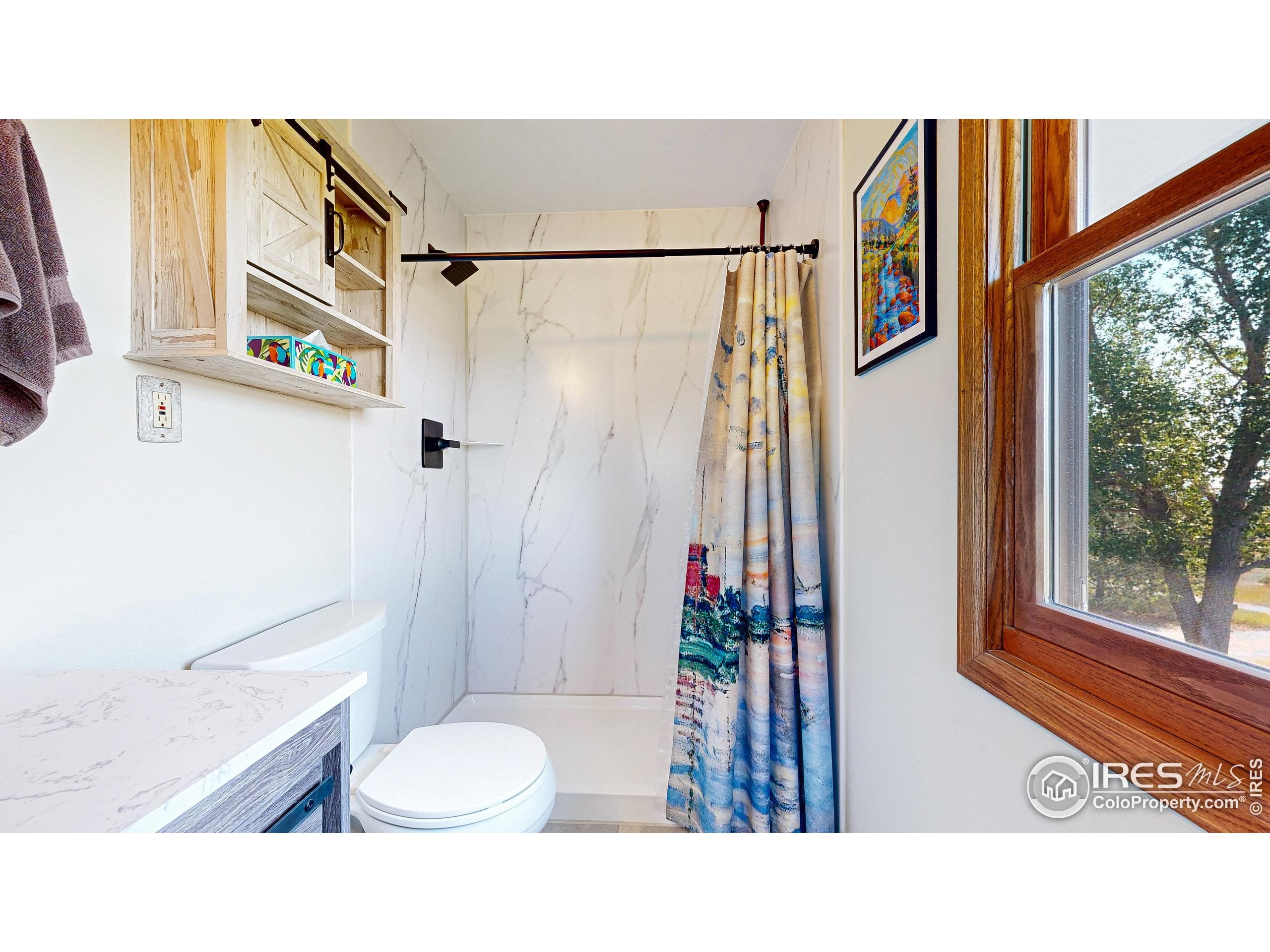 Berthoud, Colorado, 80513, United States, 5 Bedrooms Bedrooms, ,4 BathroomsBathrooms,Residential,Active,1914590